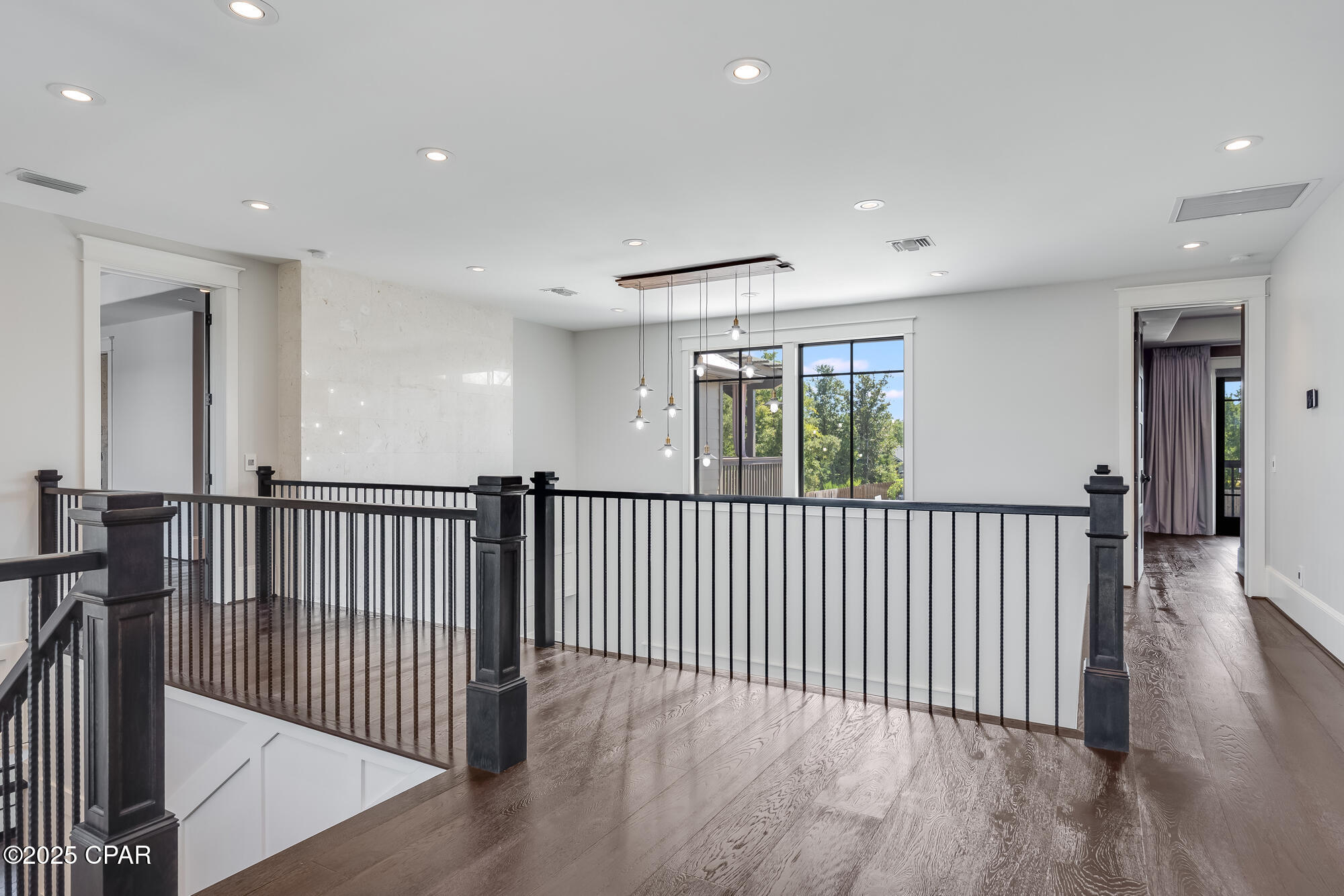 Image 47 For 158 Lake Merial Boulevard