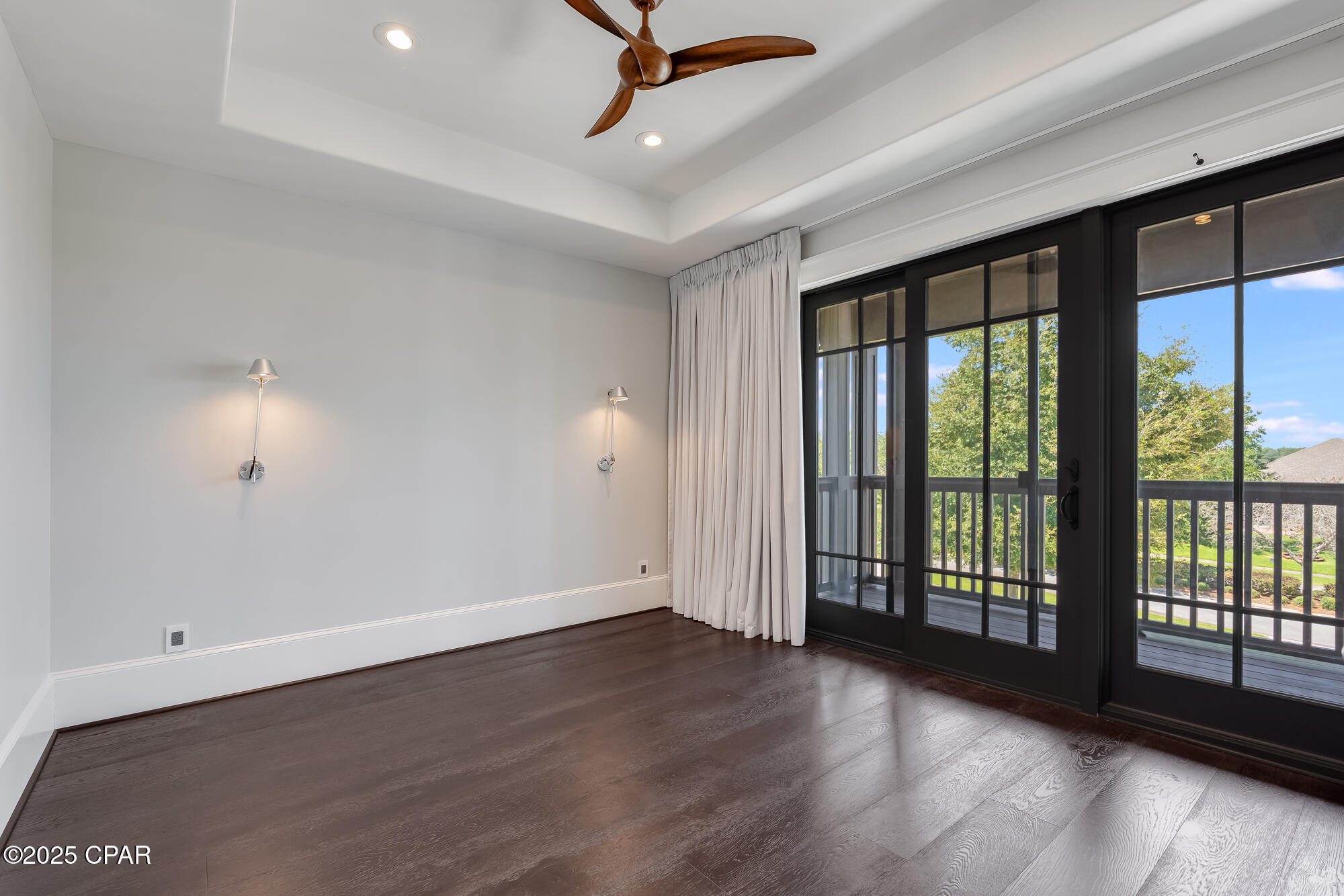 Image 64 For 158 Lake Merial Boulevard