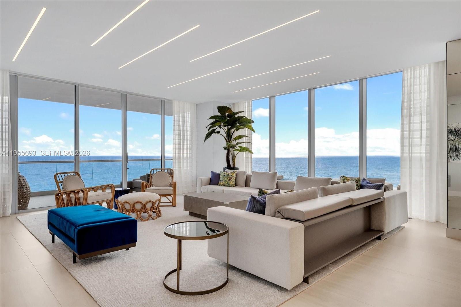 Condo for Sale in Sunny Isles Beach, FL