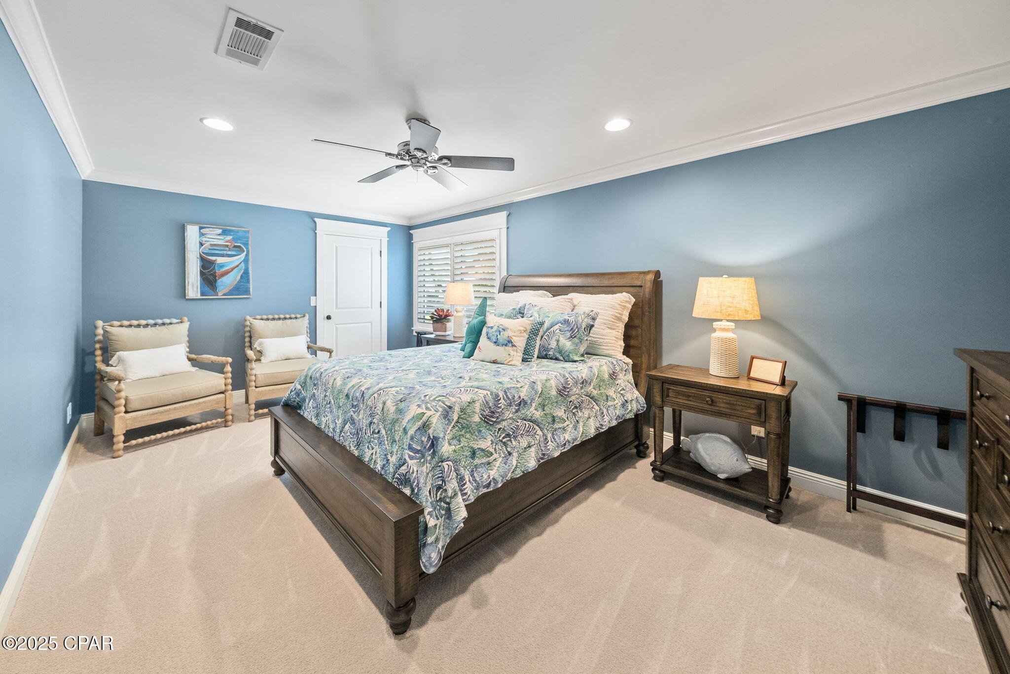 Listing photo id 38 for 3045 30th Court