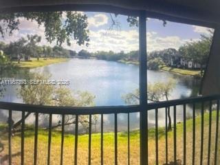 Grenadier Lakes At Welleb