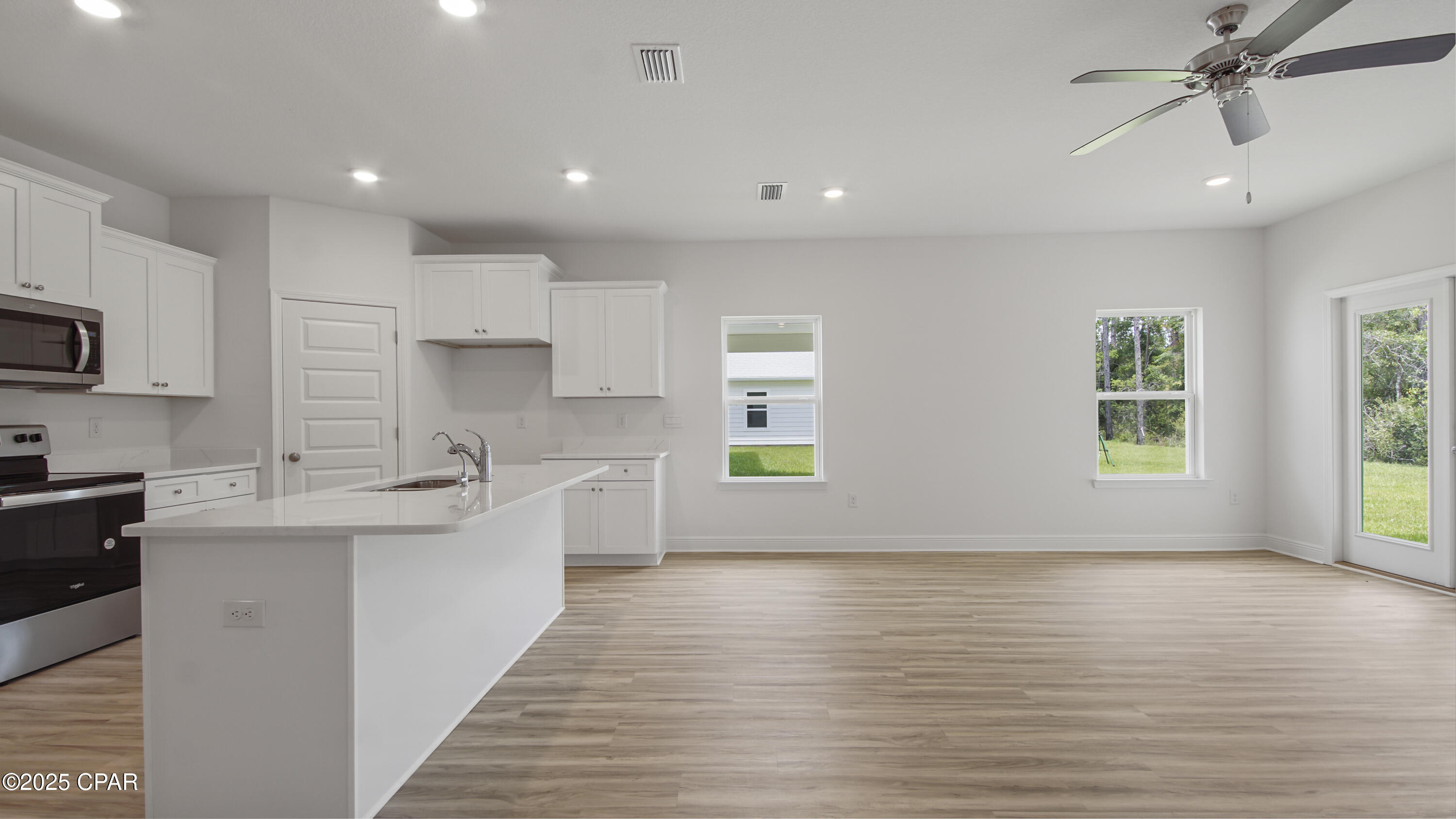 Image 10 For 601 Hancock Way