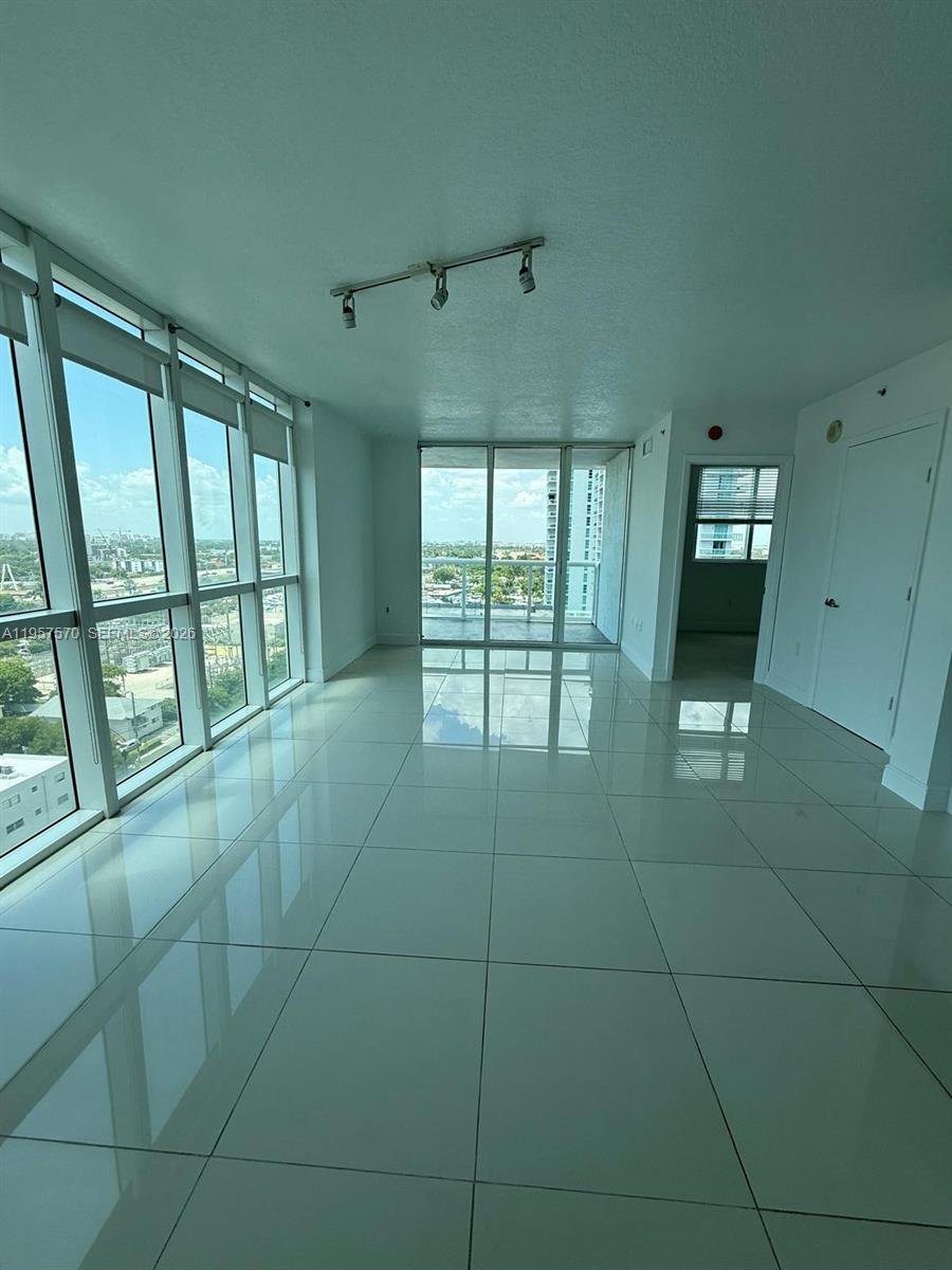 Terrazas Riverpark Villag