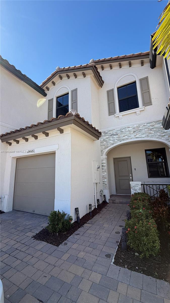 Silver Palm Residential H