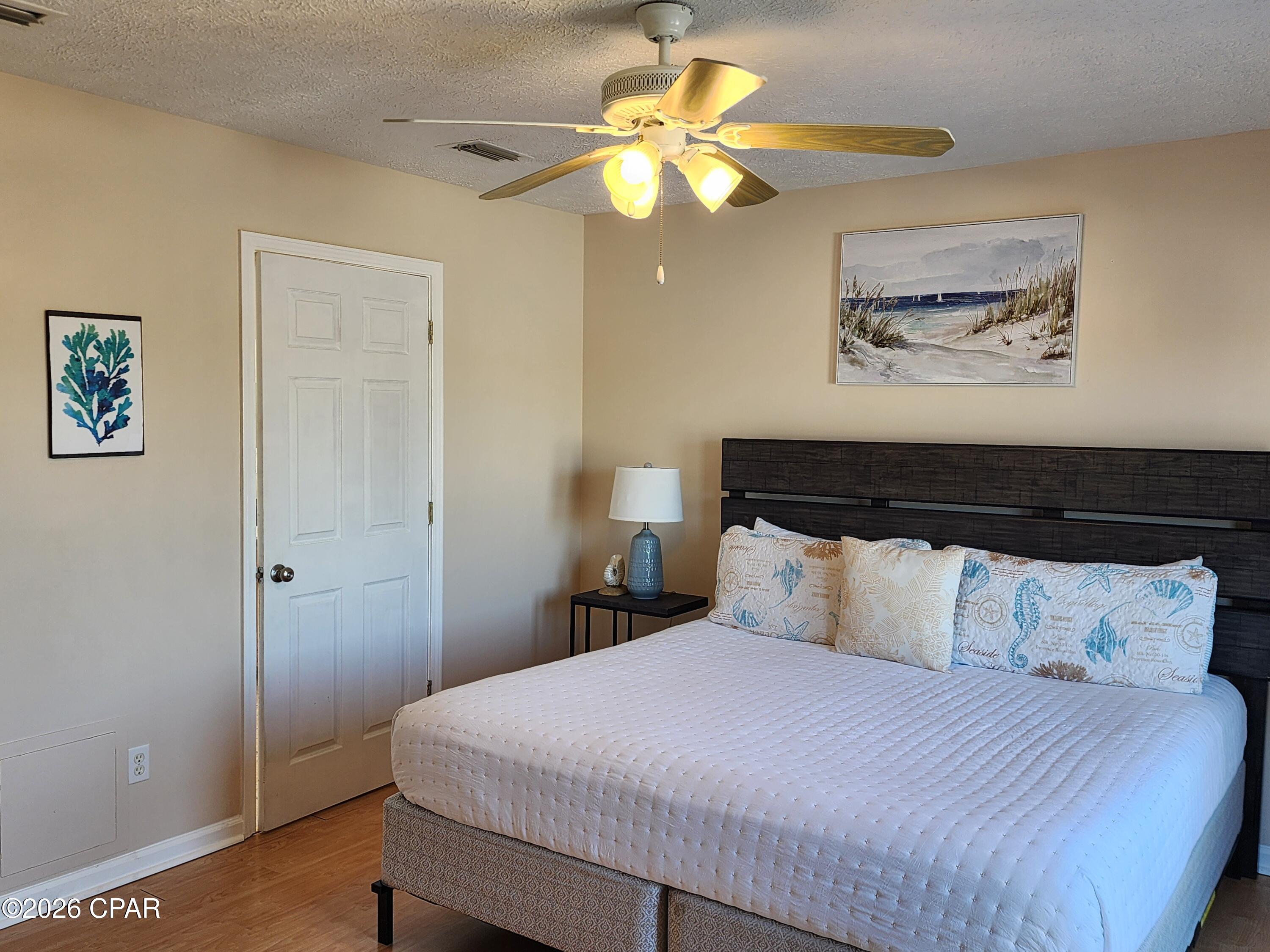 Image 29 For 11728 Seashore Lane