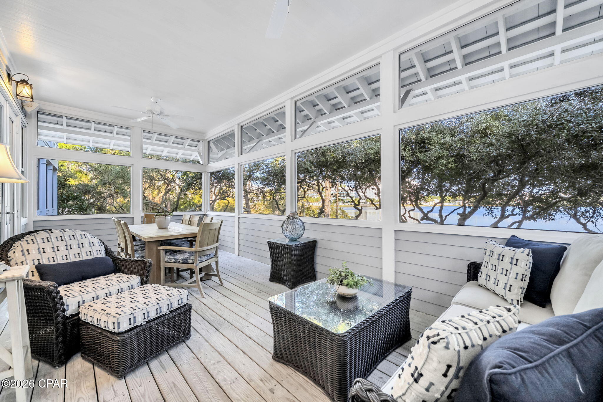 Listing photo id 30 for 207 Village Way