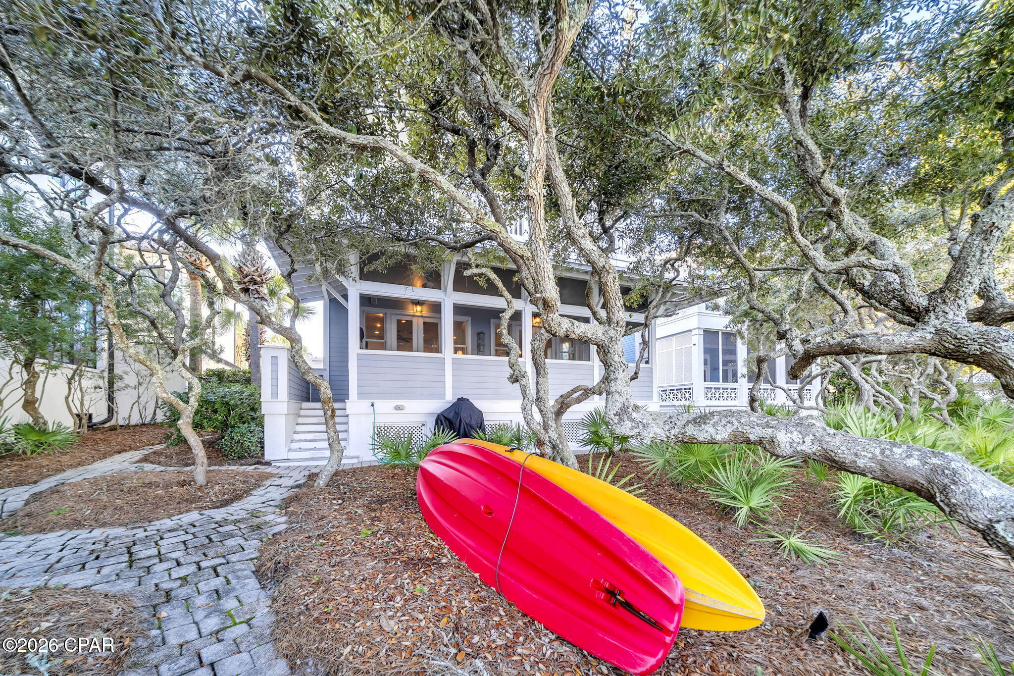 Listing photo id 33 for 207 Village Way