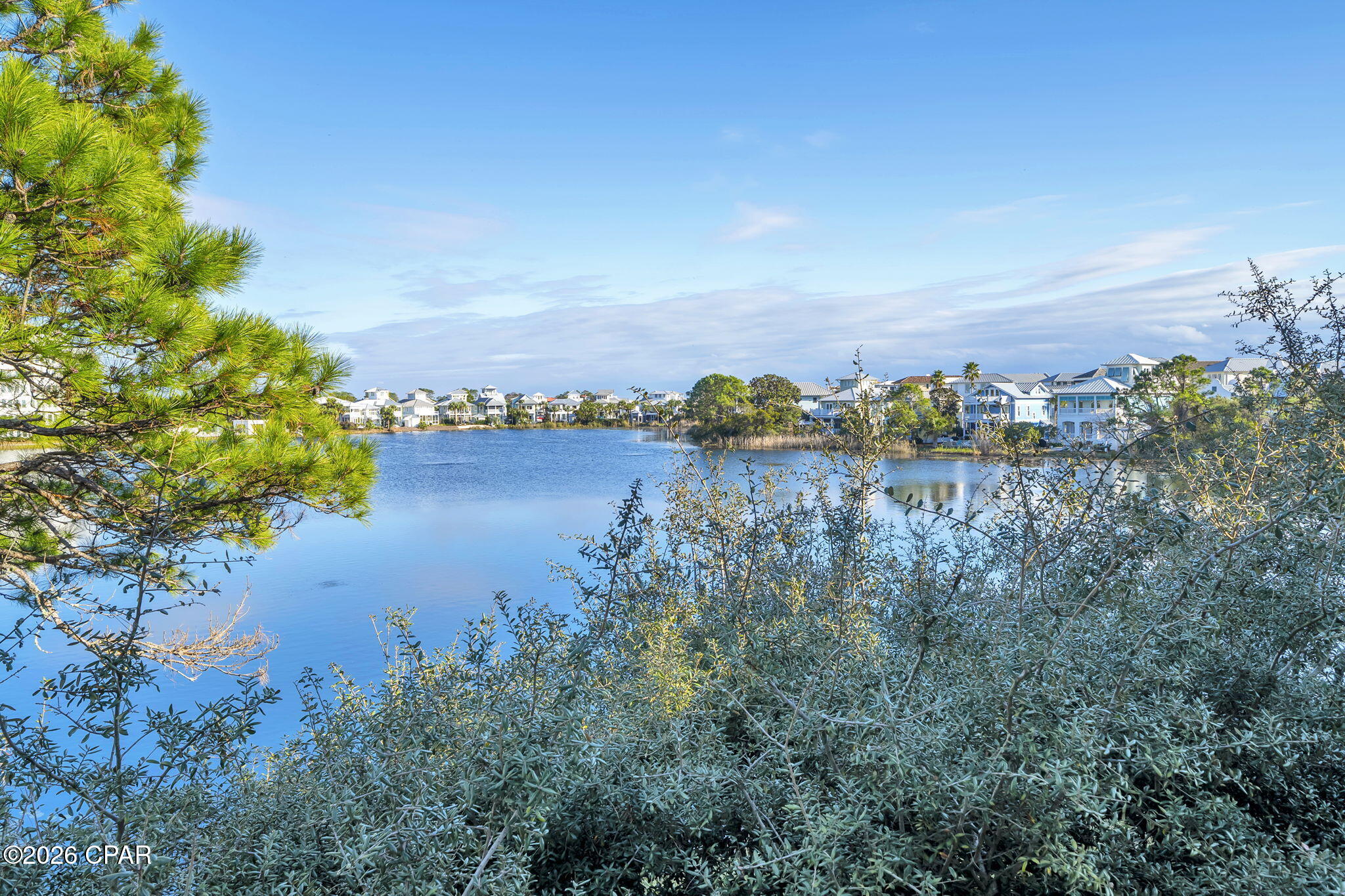 Listing photo id 40 for 207 Village Way