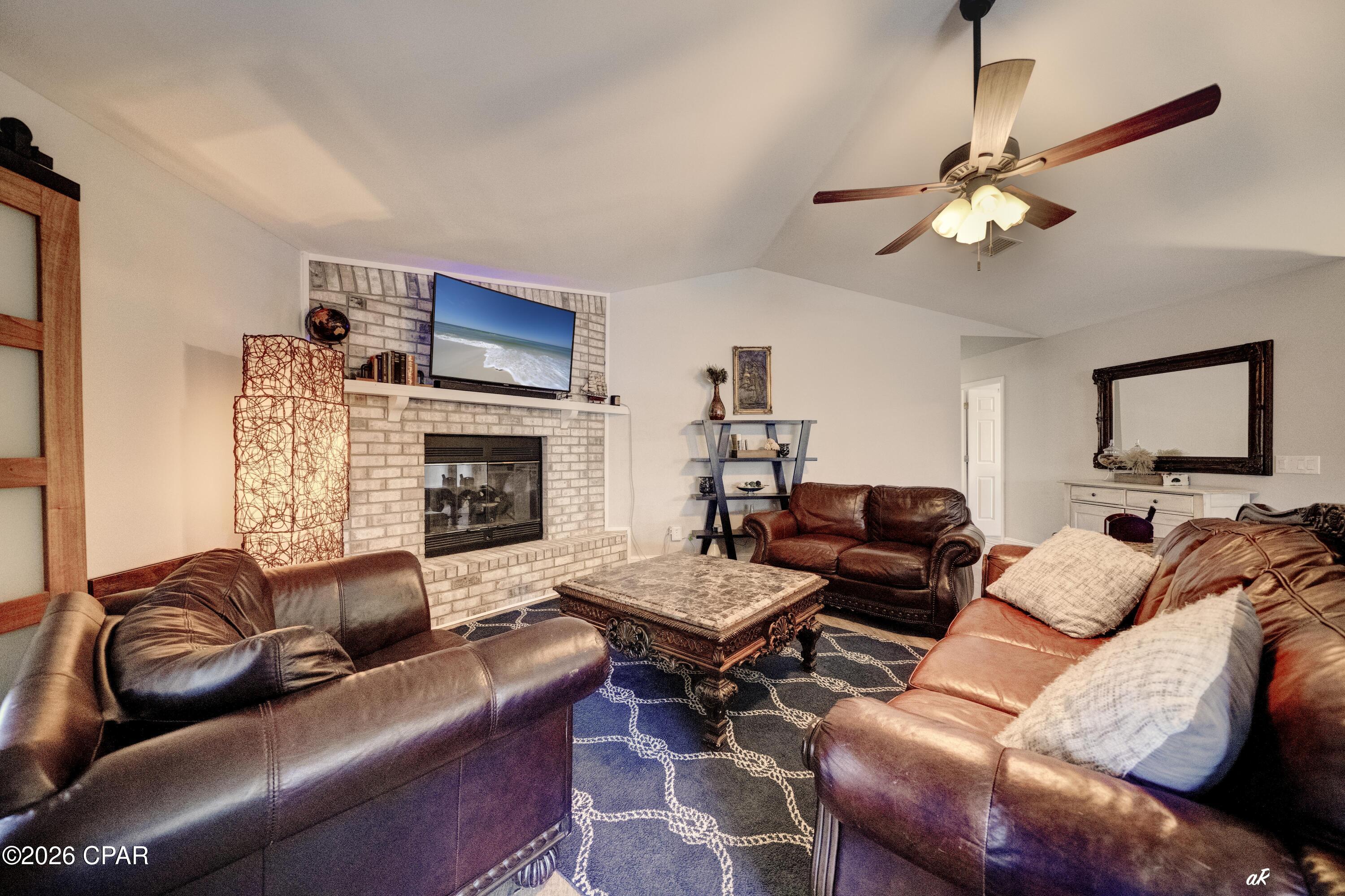 Image 9 For 707 Plantation Circle