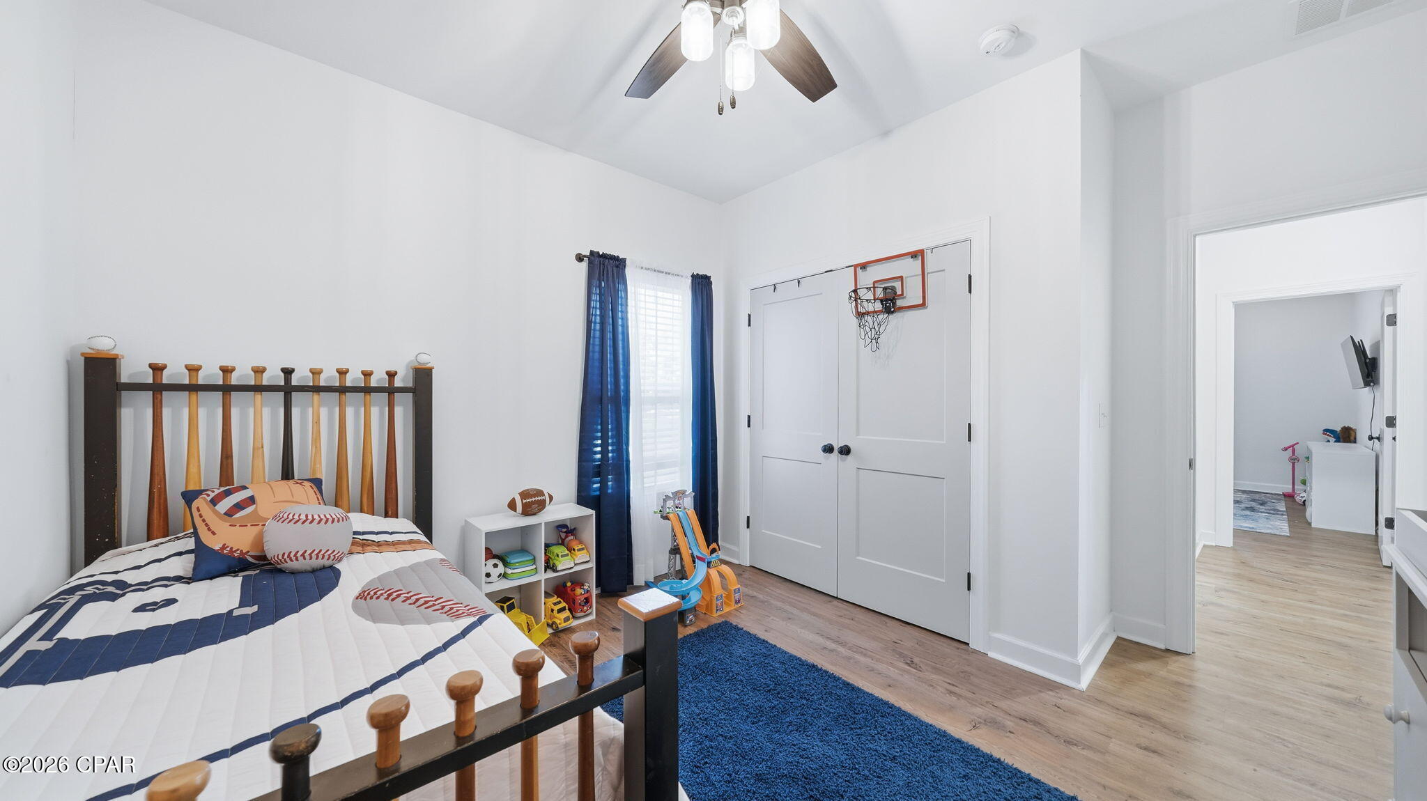 Listing photo id 18 for 705 8th Street