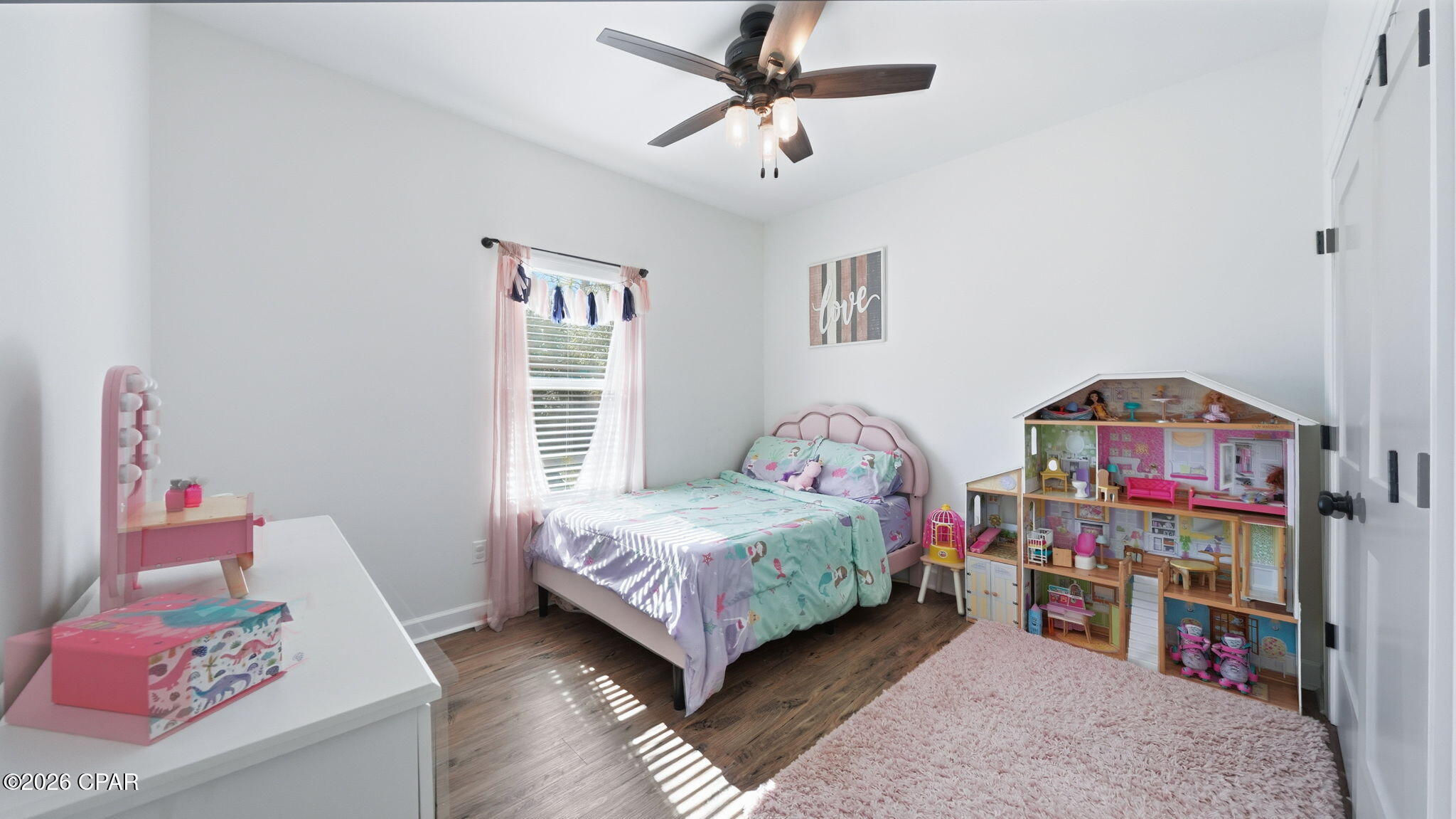 Listing photo id 21 for 705 8th Street