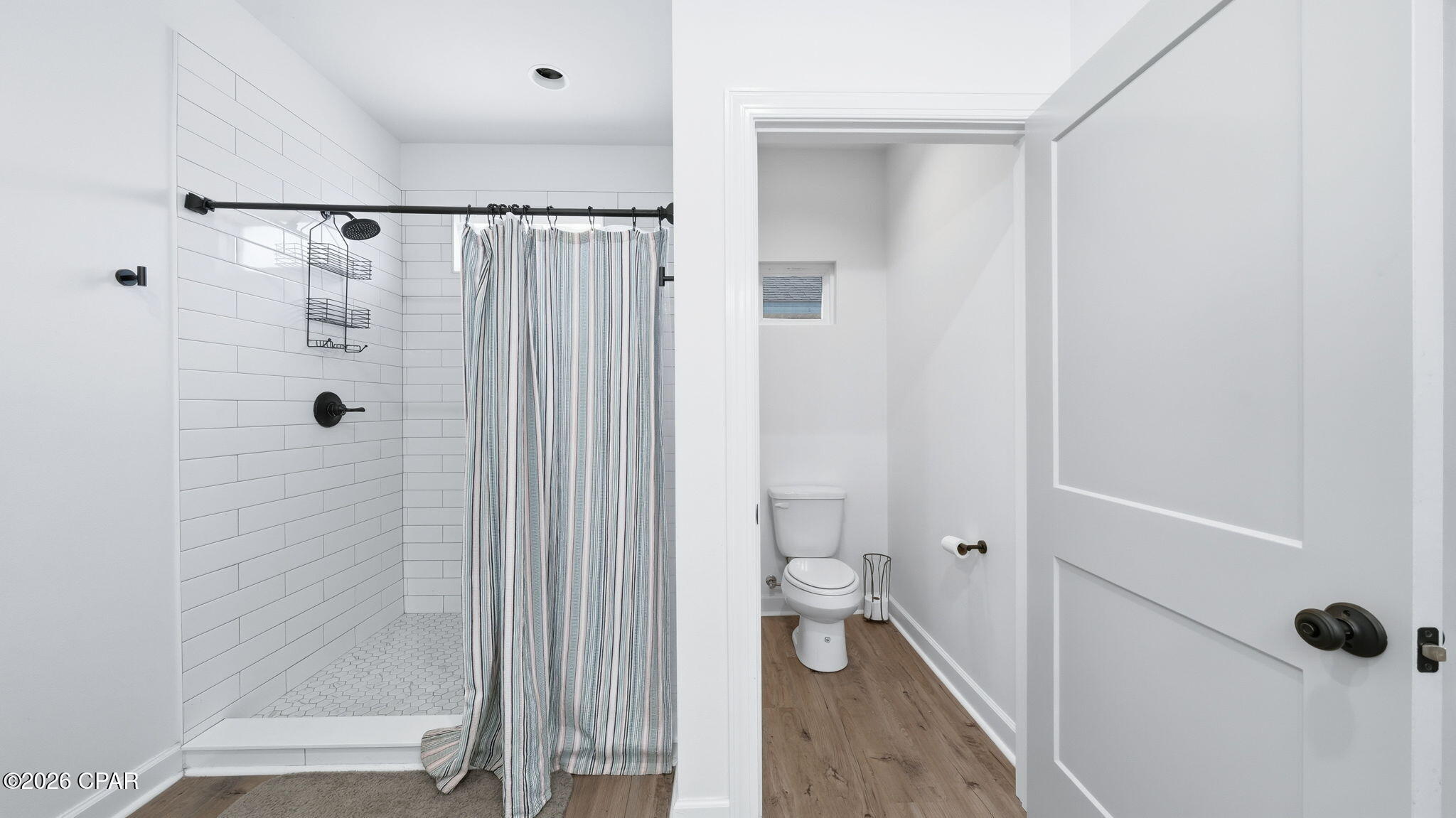 Listing photo id 29 for 705 8th Street
