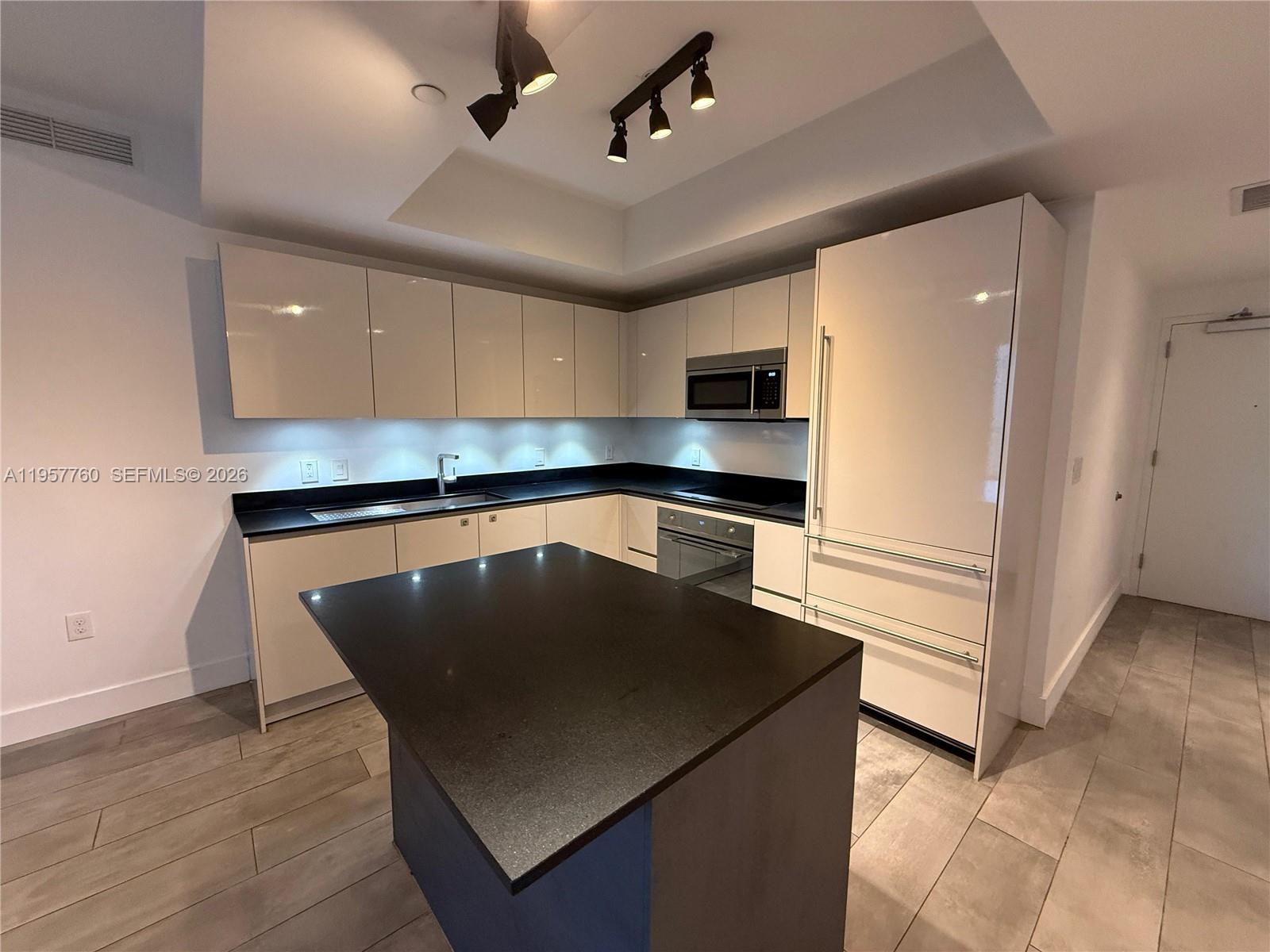 1010 Brickell Condo