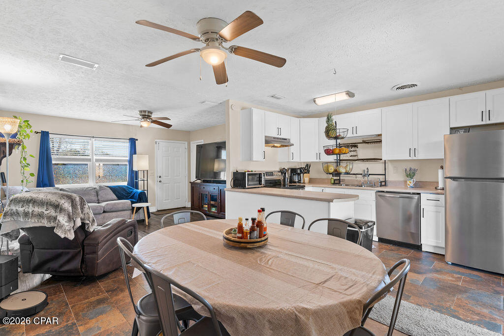 Image 16 For 808 Forestdale Avenue