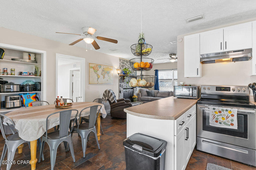 Image 21 For 808 Forestdale Avenue