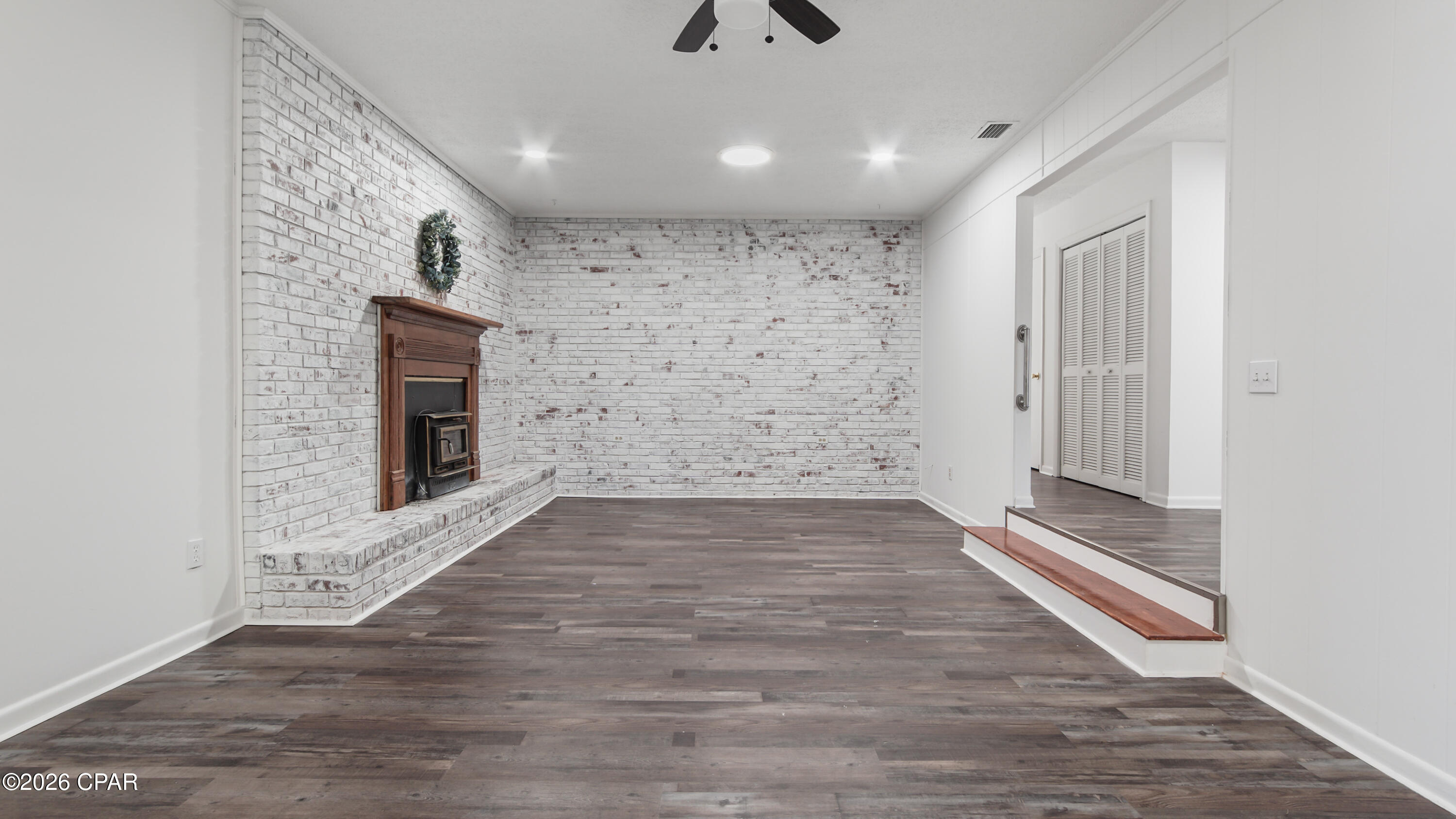 Image 17 For 6001 Minneola Street