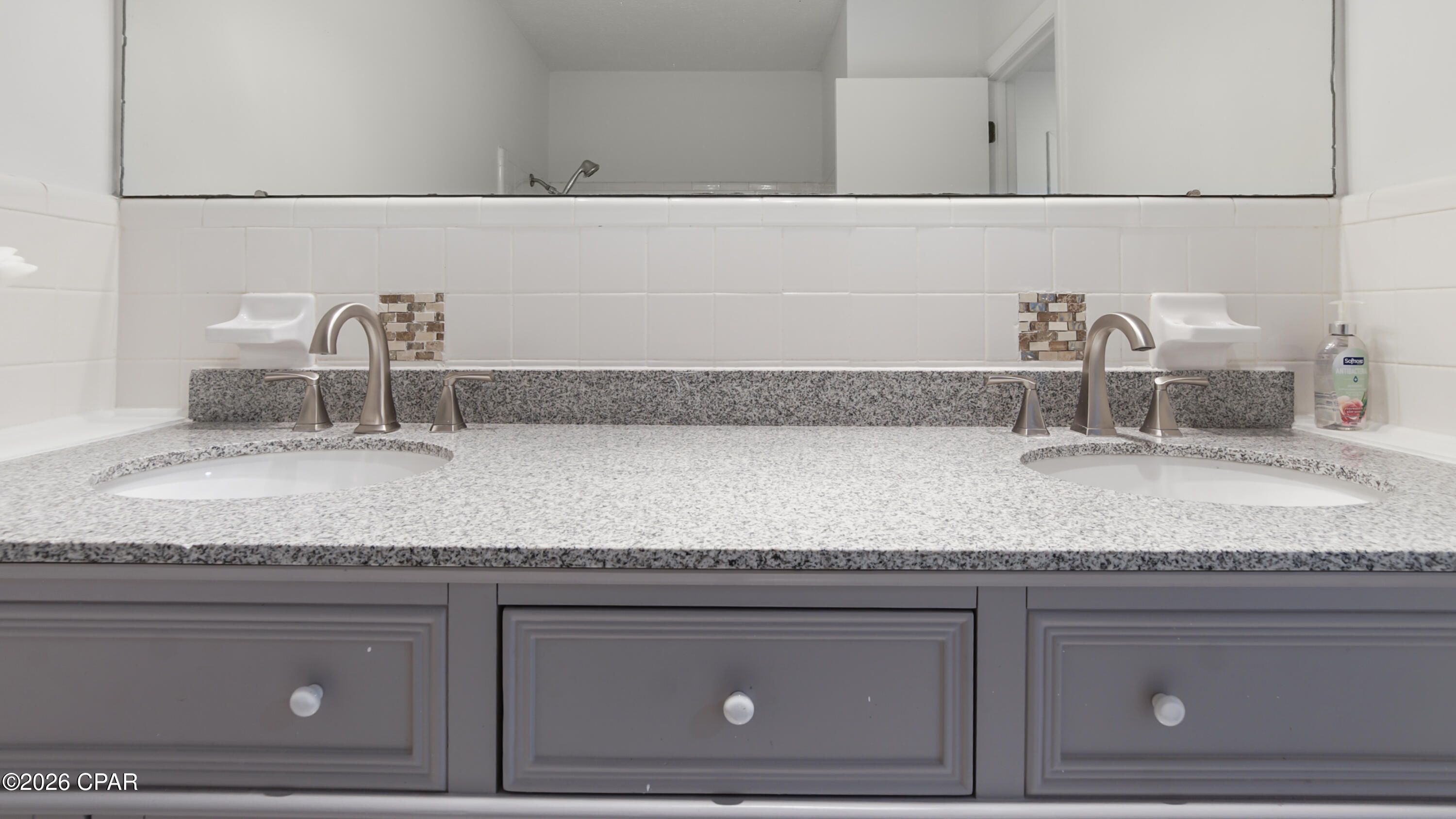 Image 20 For 6001 Minneola Street