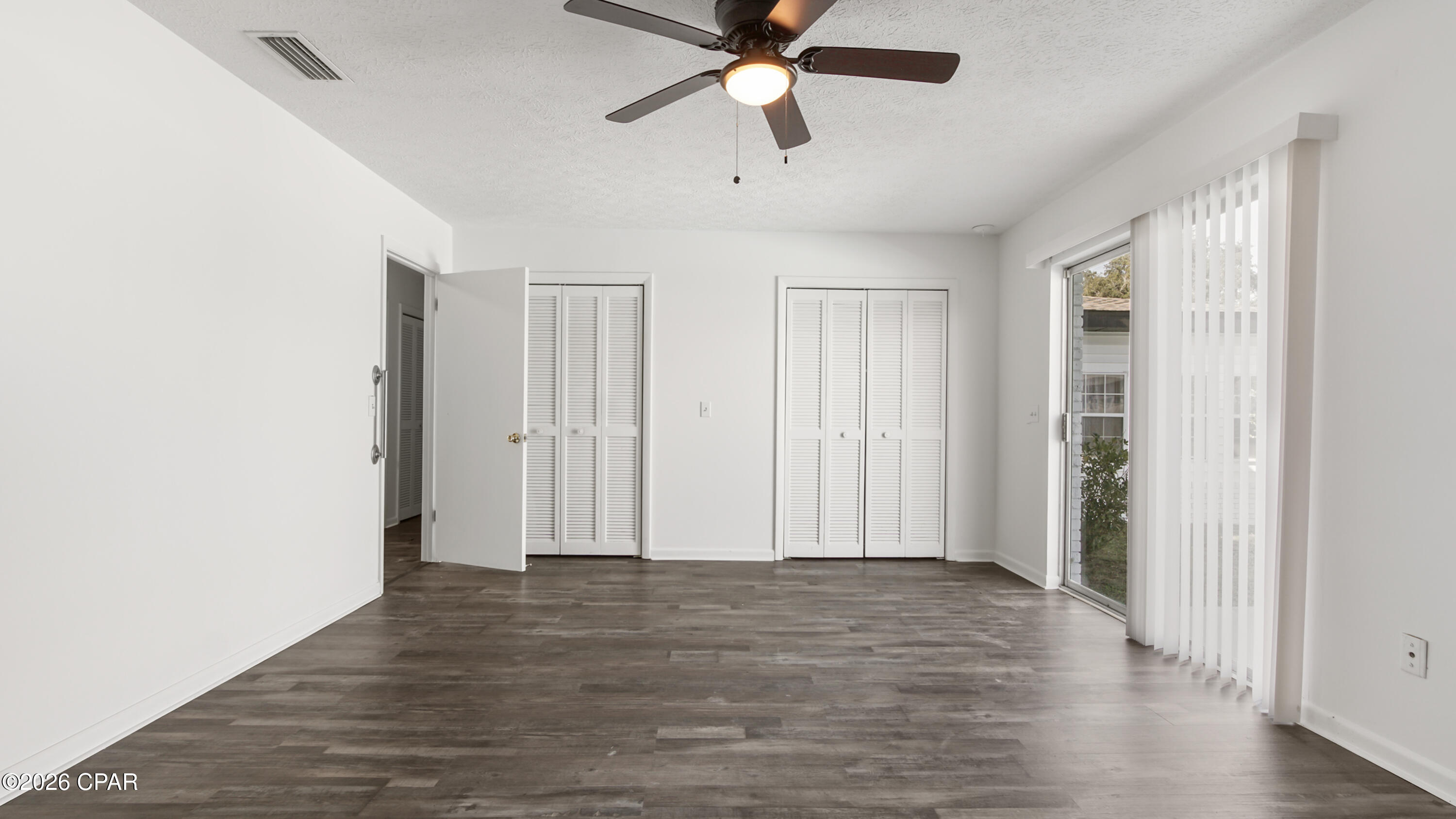 Image 26 For 6001 Minneola Street