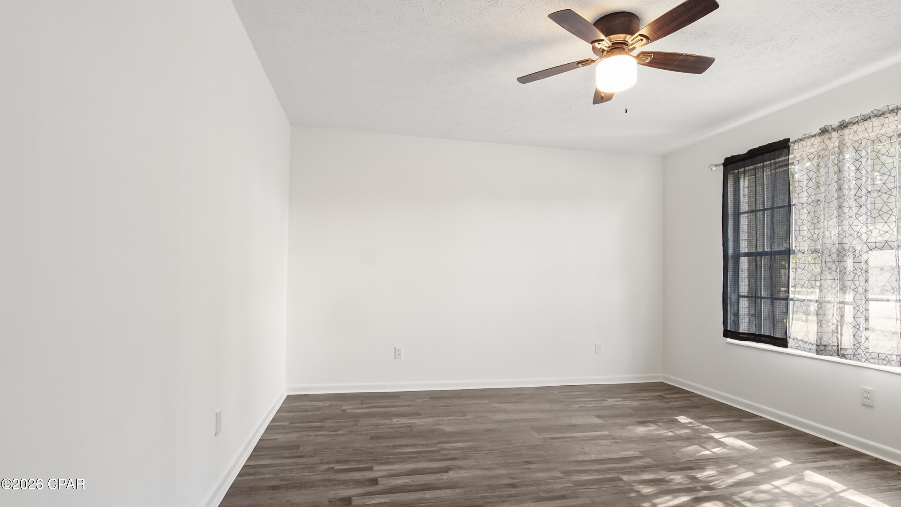 Image 27 For 6001 Minneola Street