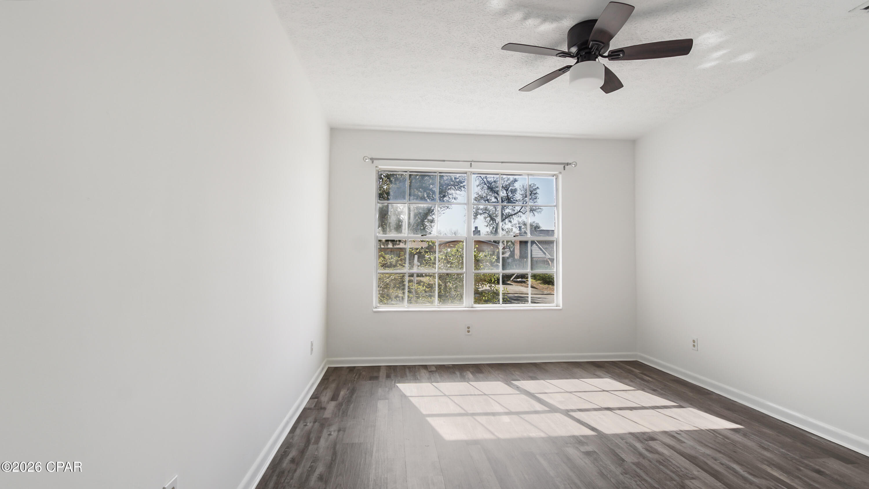 Image 29 For 6001 Minneola Street