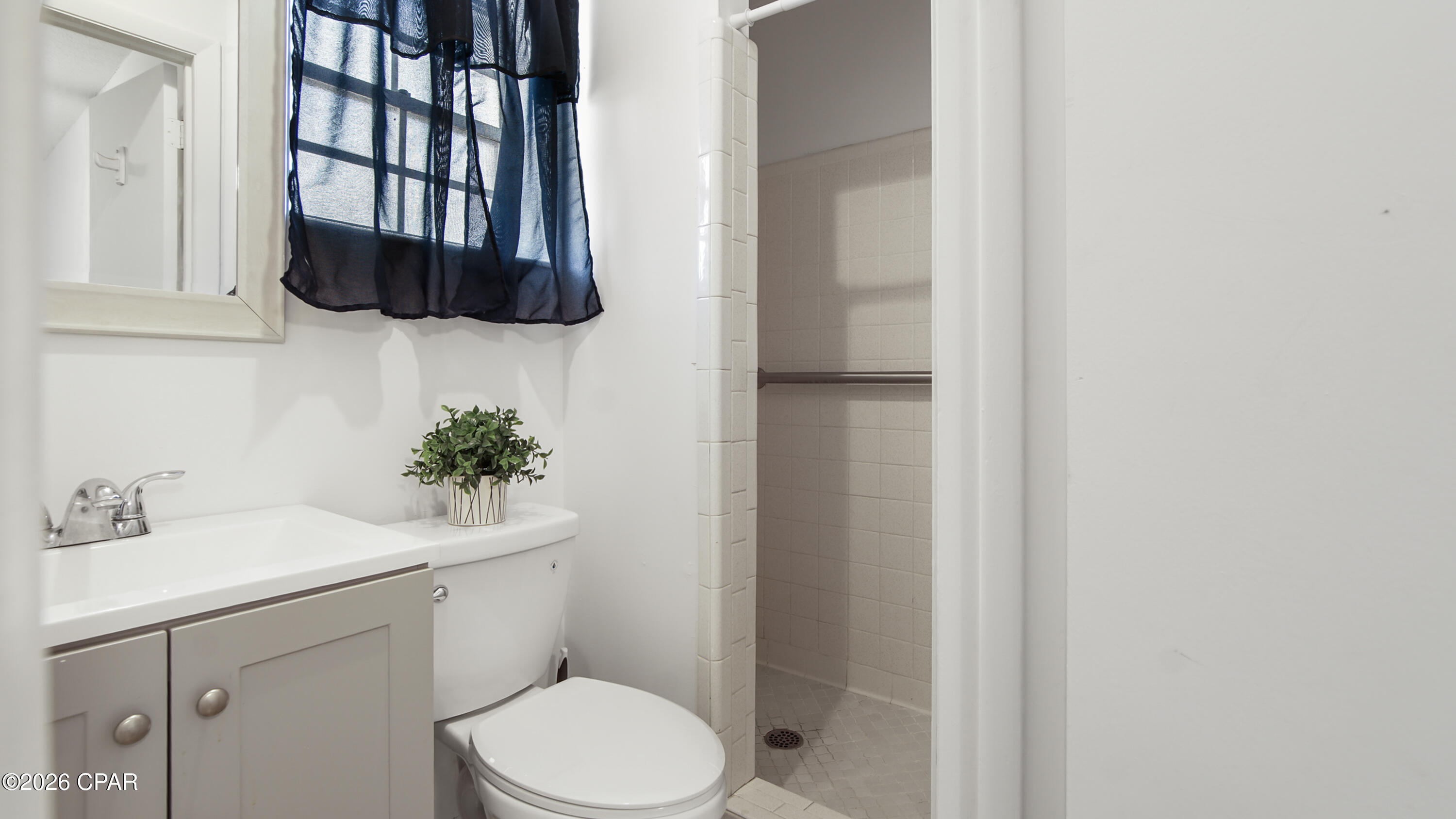 Image 33 For 6001 Minneola Street