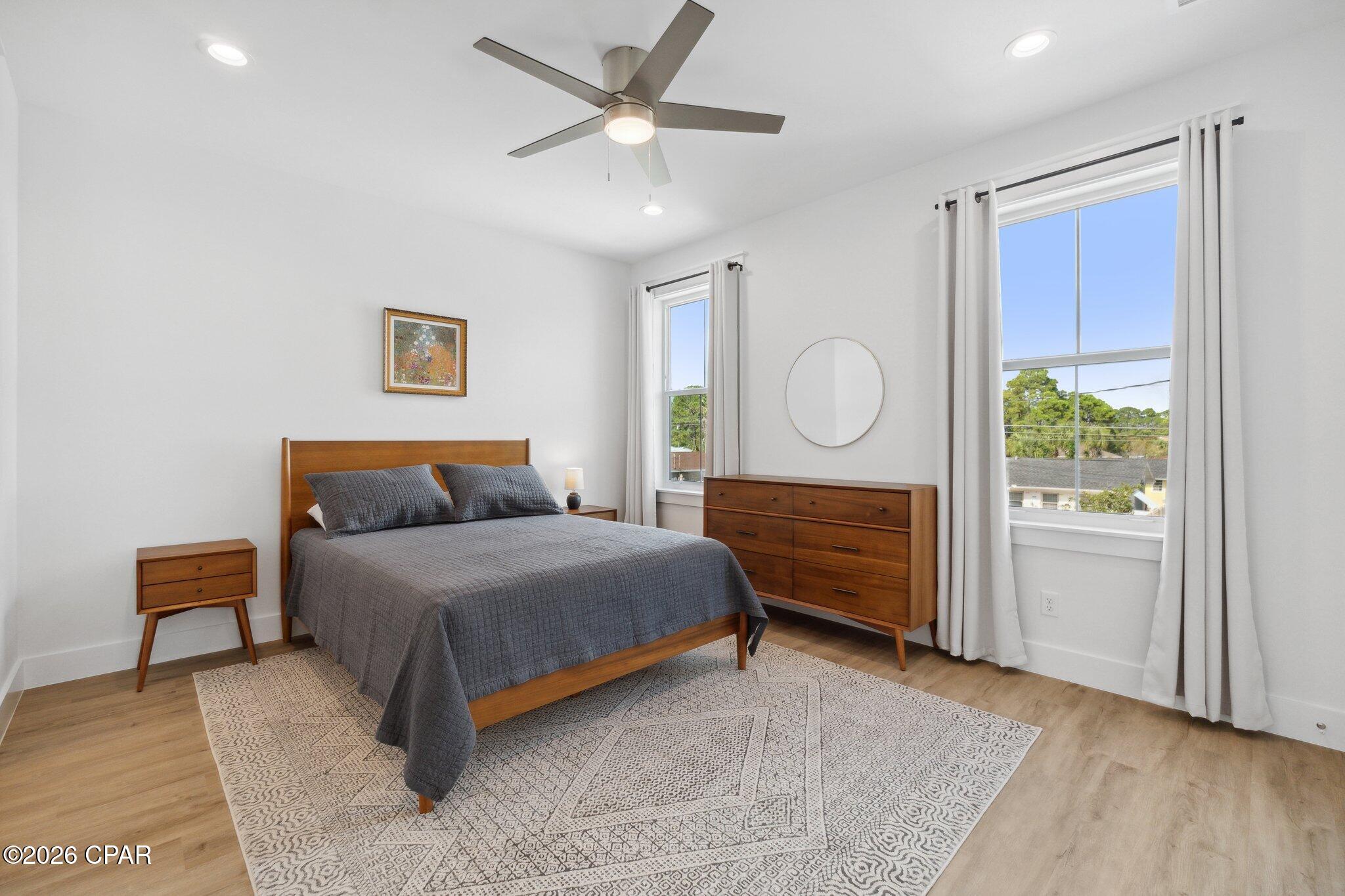 Image 32 For 7403 Sunset Avenue