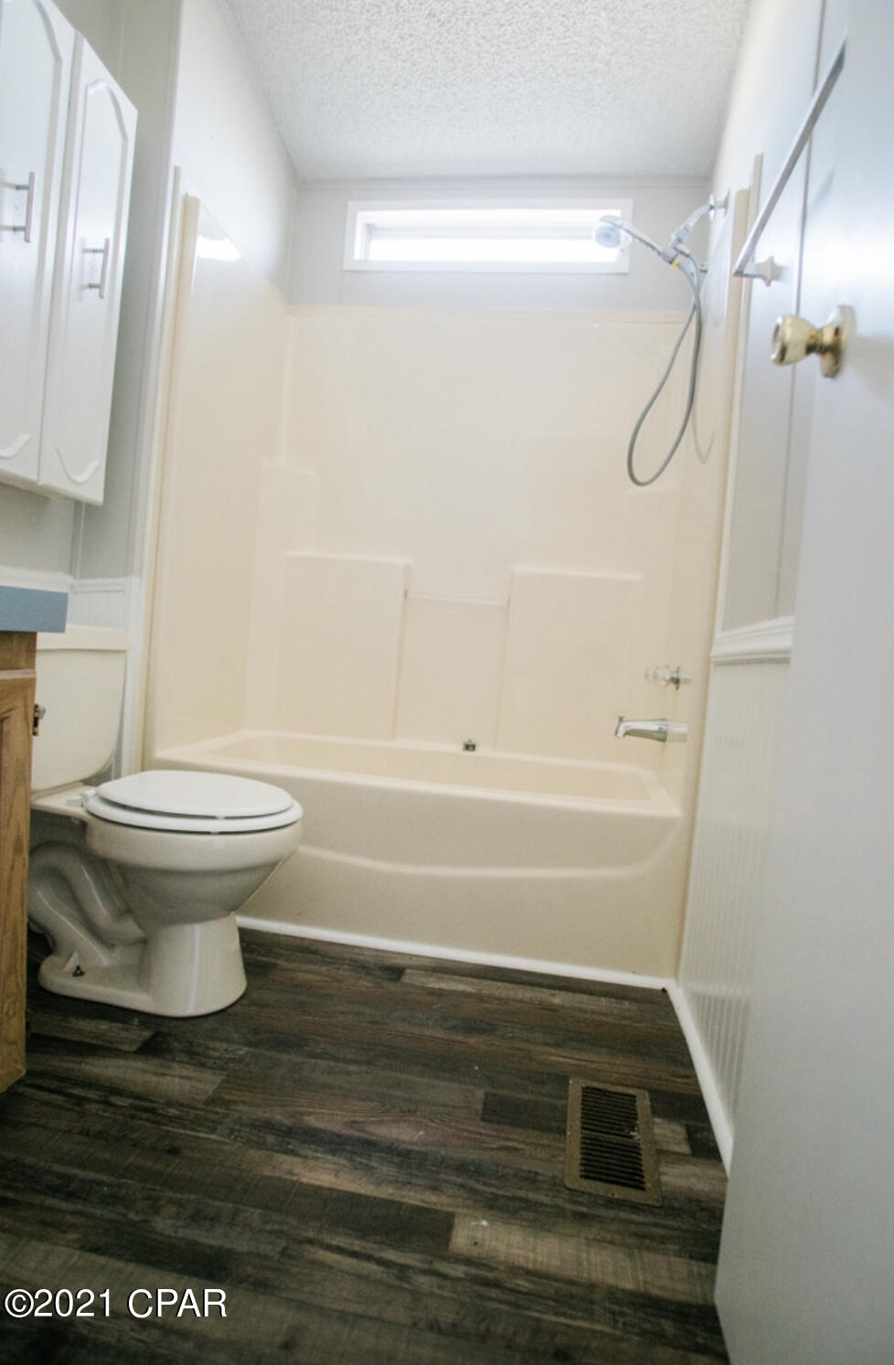 Image 5 For 6916 Sunrise Drive