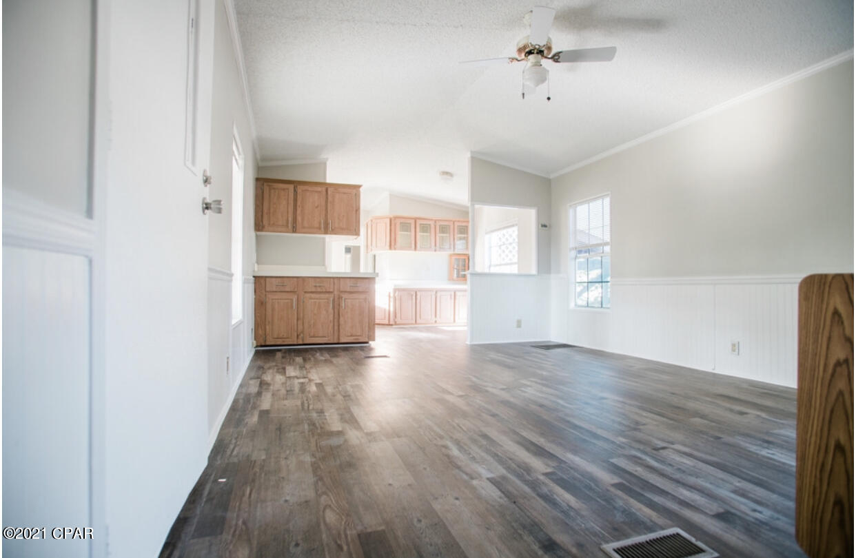 Image 7 For 6916 Sunrise Drive