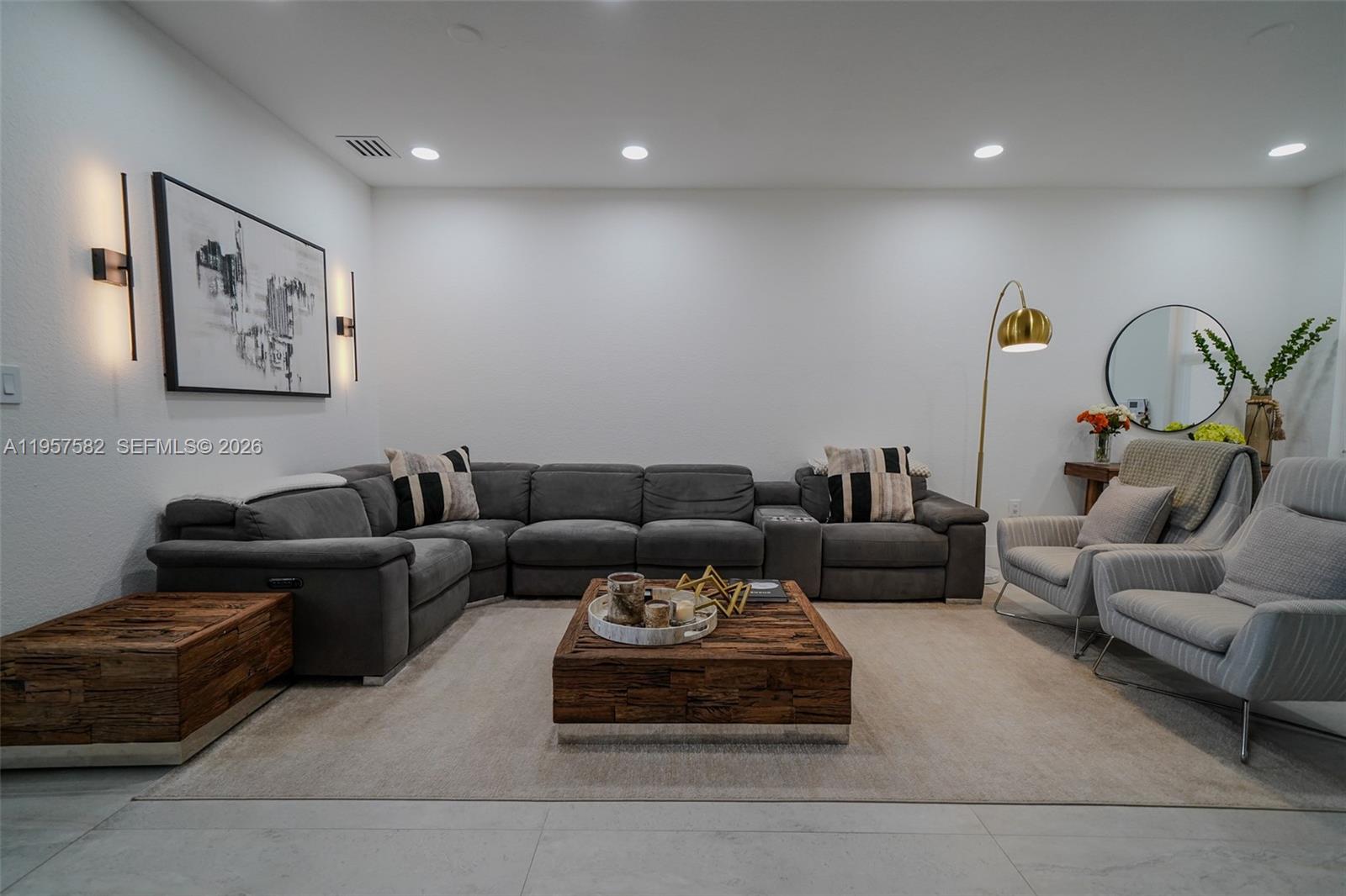 Kendall Breeze South