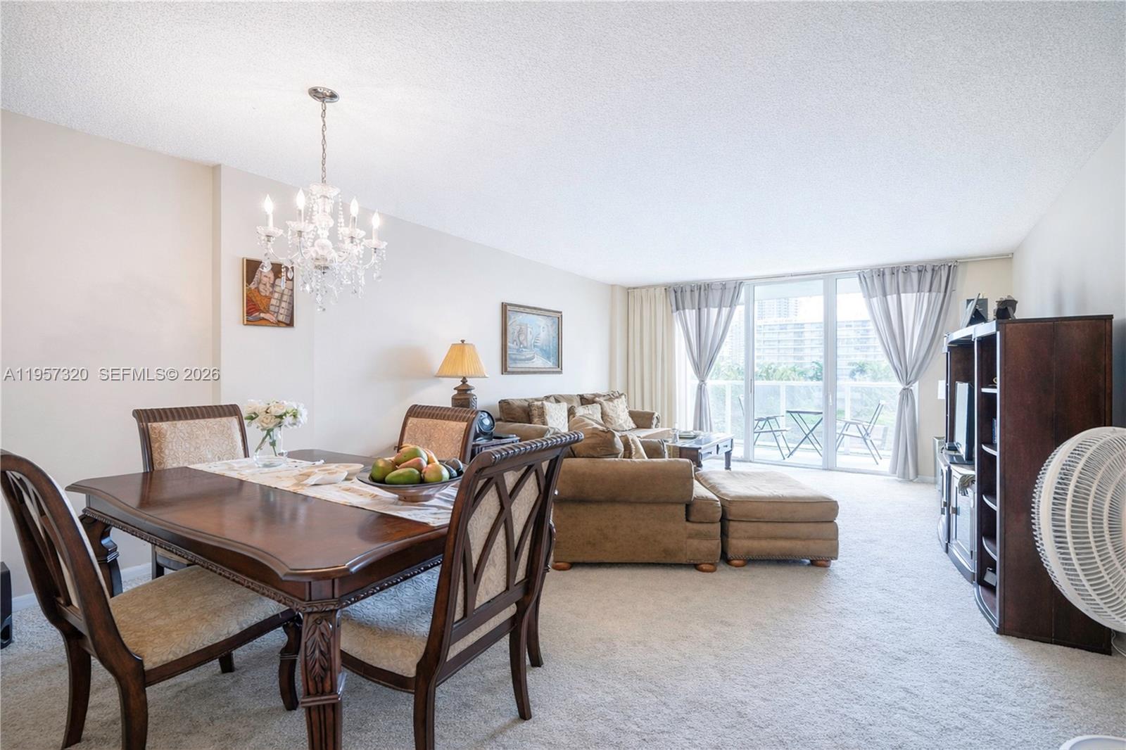 Hallmark Of Hollywood Con