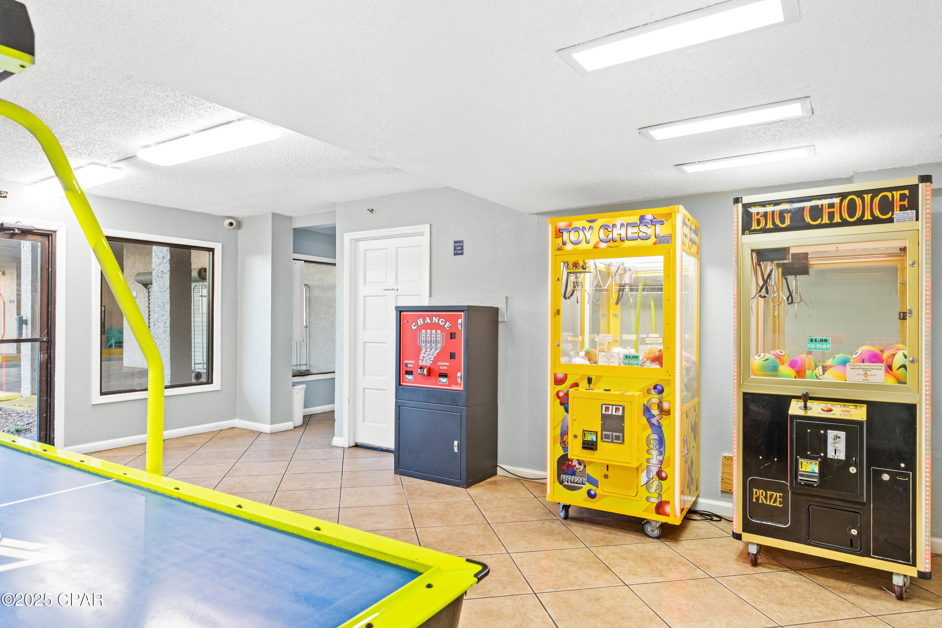 Image 35 For 8743 Thomas Drive 518