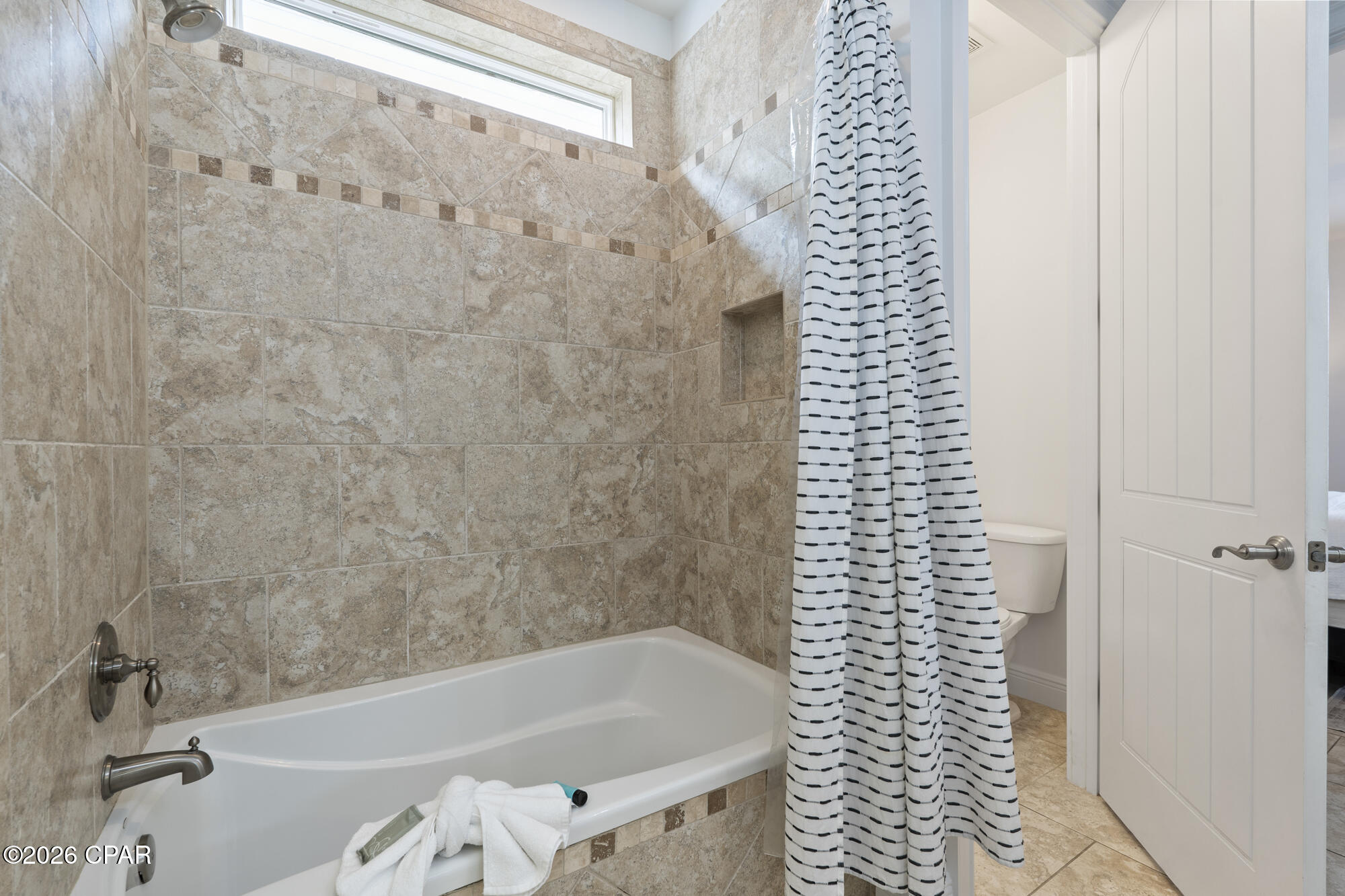 Image 13 For 396 Beach Bike Way