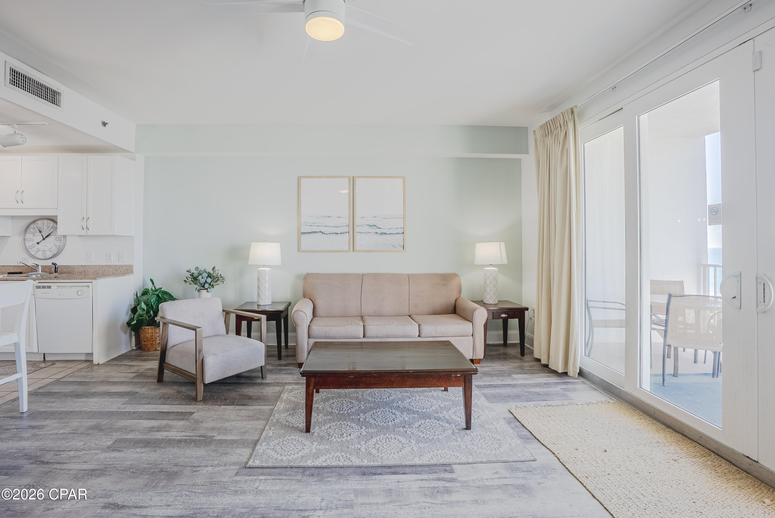 Image 10 For 9860 Thomas Drive 1116