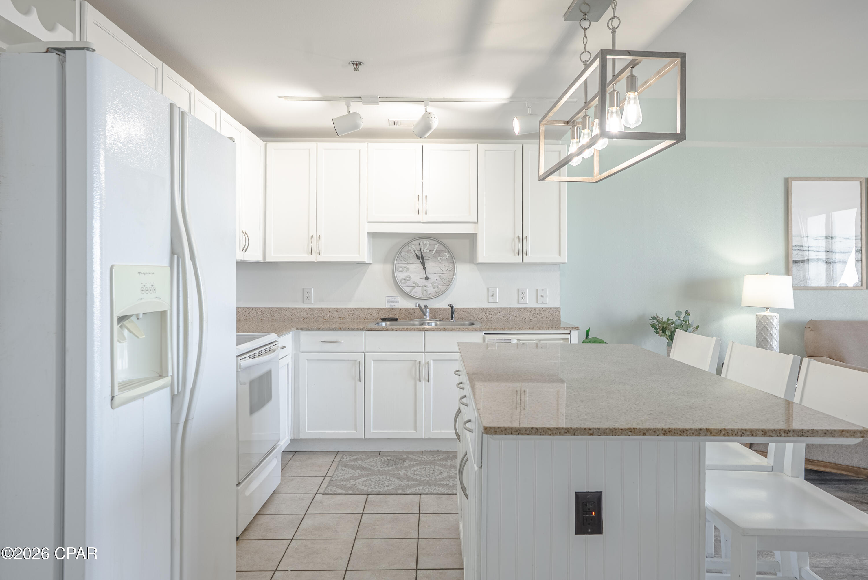 Image 18 For 9860 Thomas Drive 1116