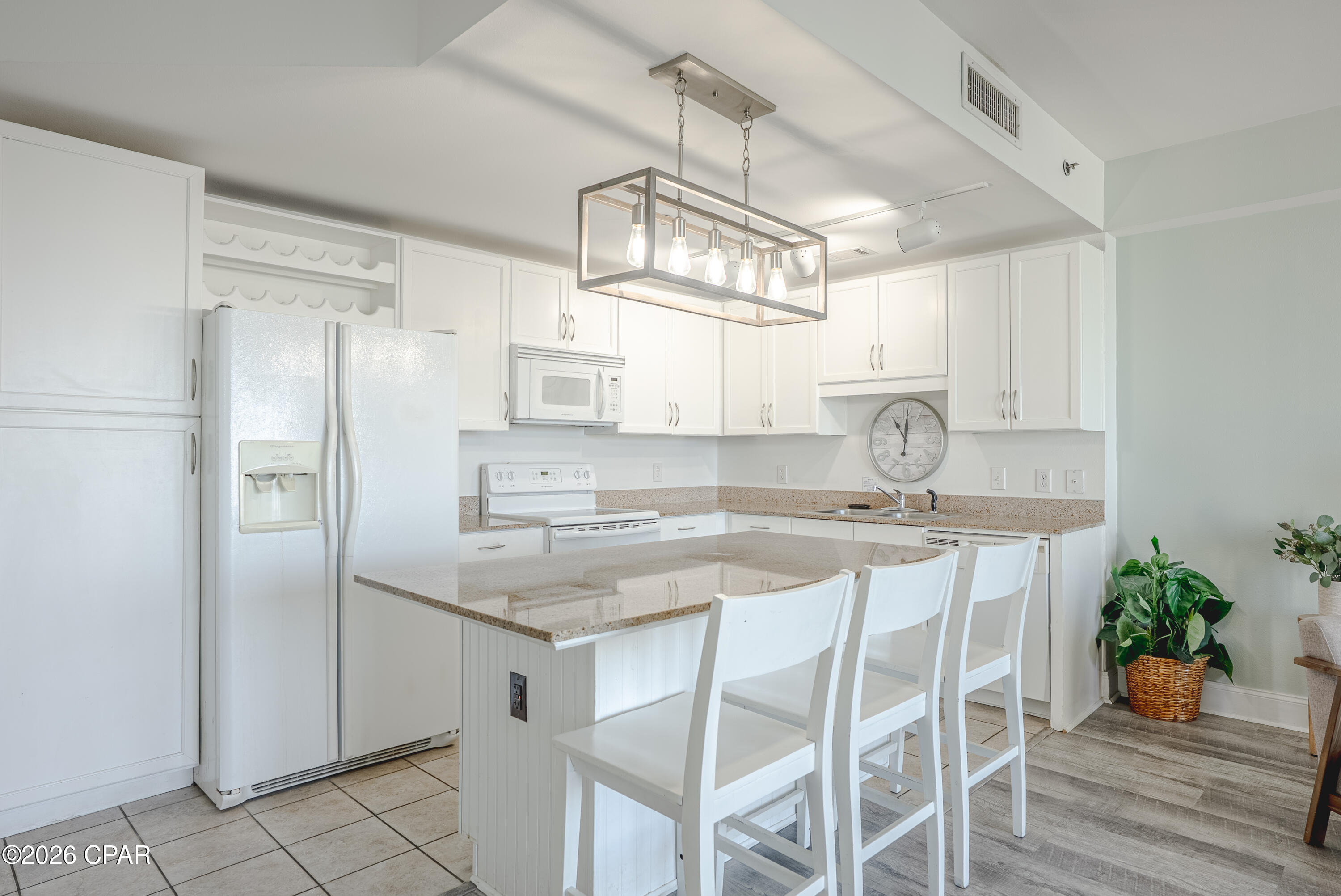 Image 20 For 9860 Thomas Drive 1116
