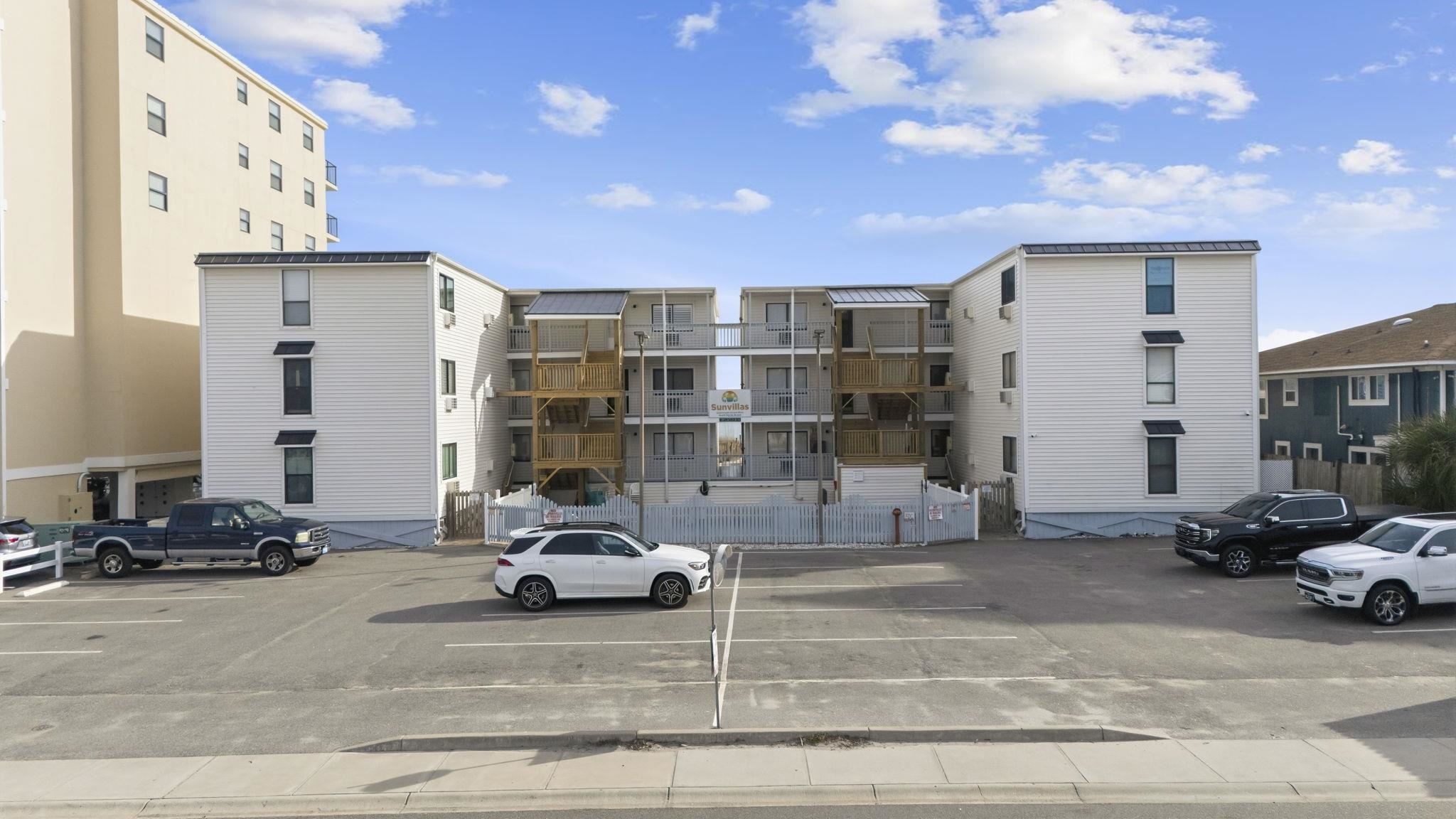 2203 S Ocean Blvd. UNIT B1 North Myrtle Beach, SC 29582