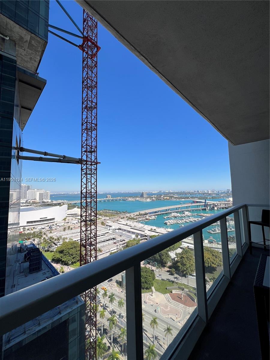 Vizcayne North Condo