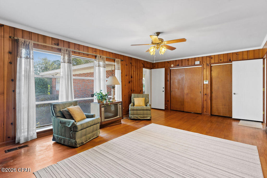 Image 12 For 5370 Cherry Street