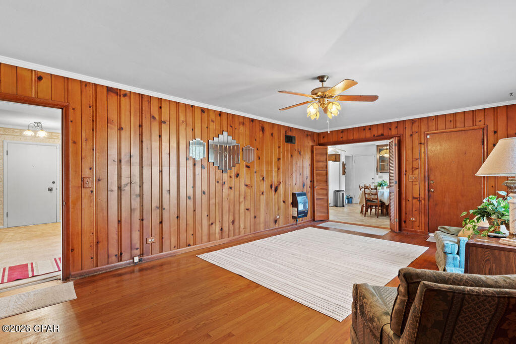 Image 13 For 5370 Cherry Street