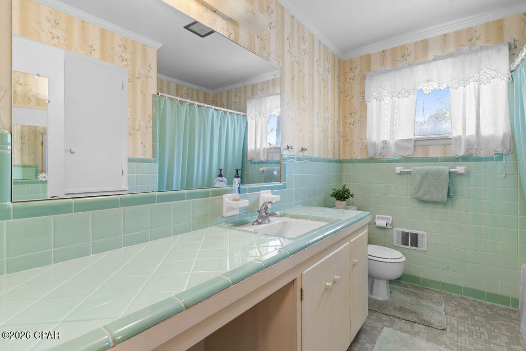 Image 19 For 5370 Cherry Street