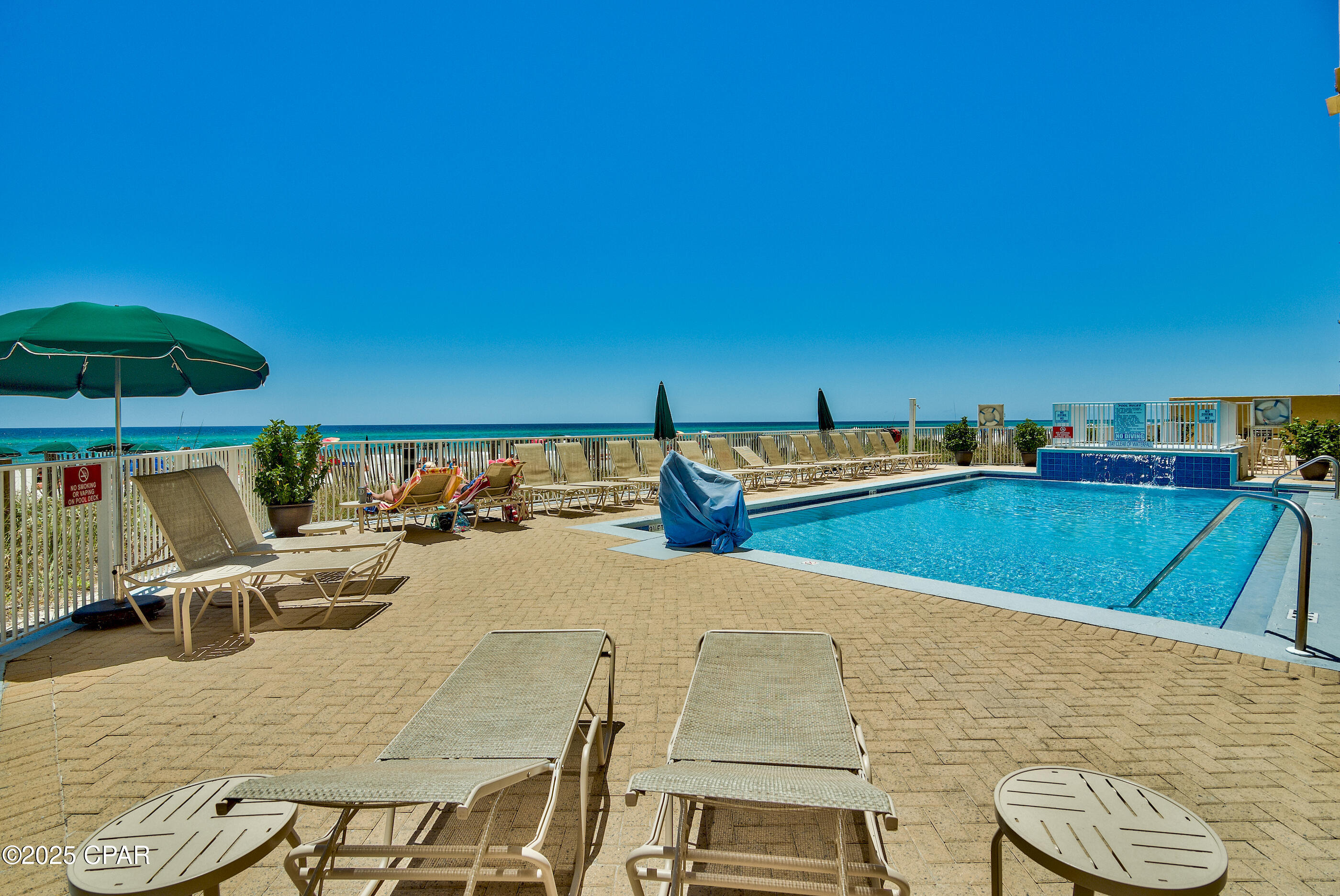 Image 23 For 17545 Front Beach  1104