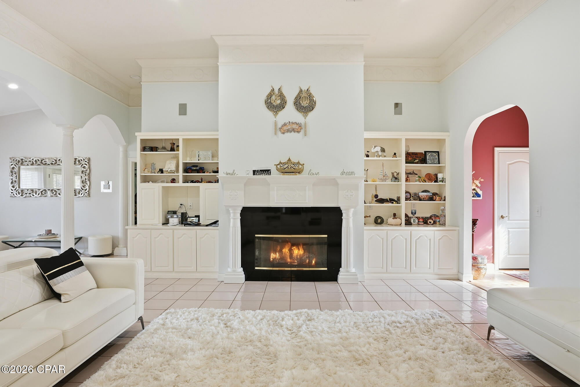 Image 12 For 2400 Bayview Avenue