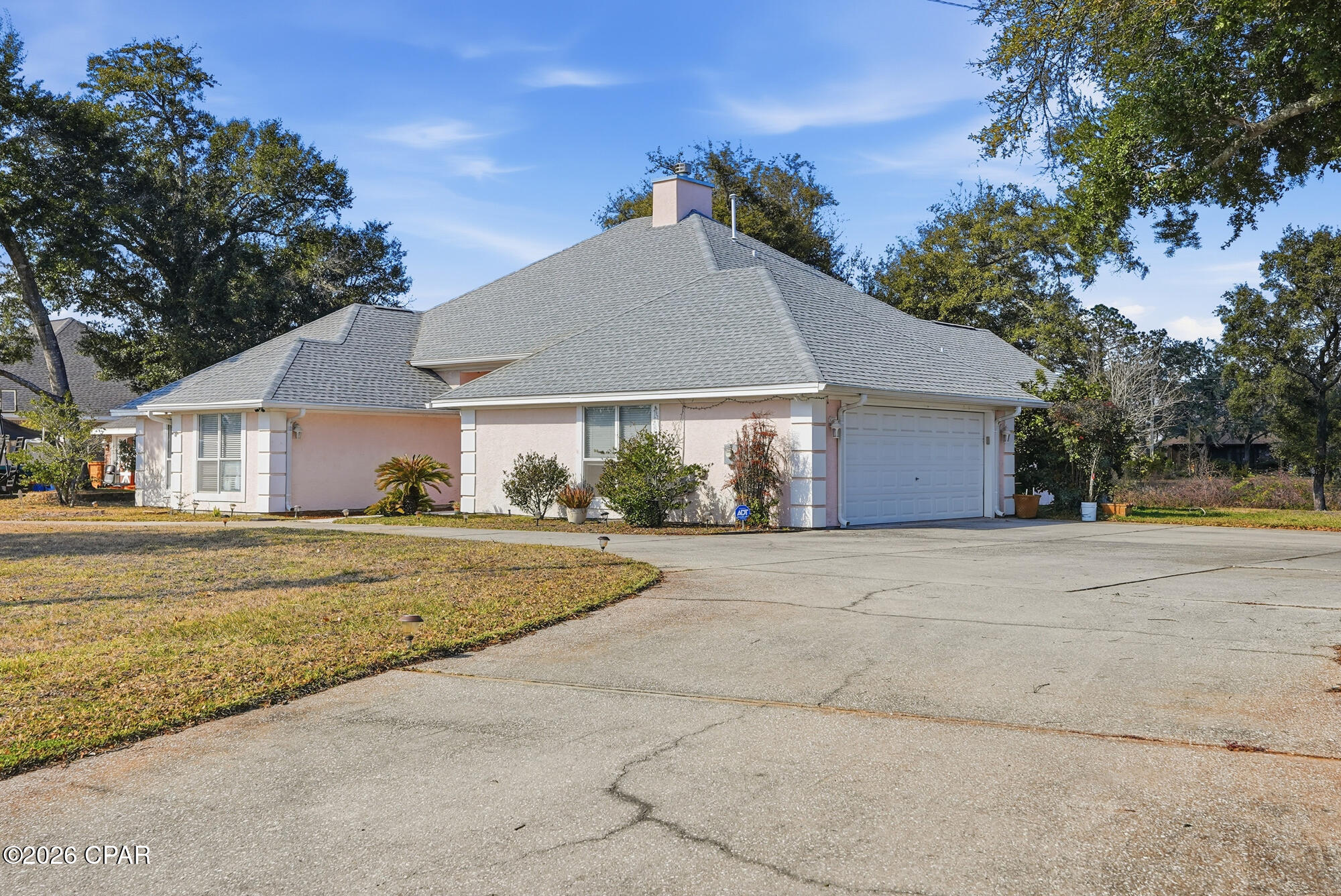 Image 3 For 2400 Bayview Avenue