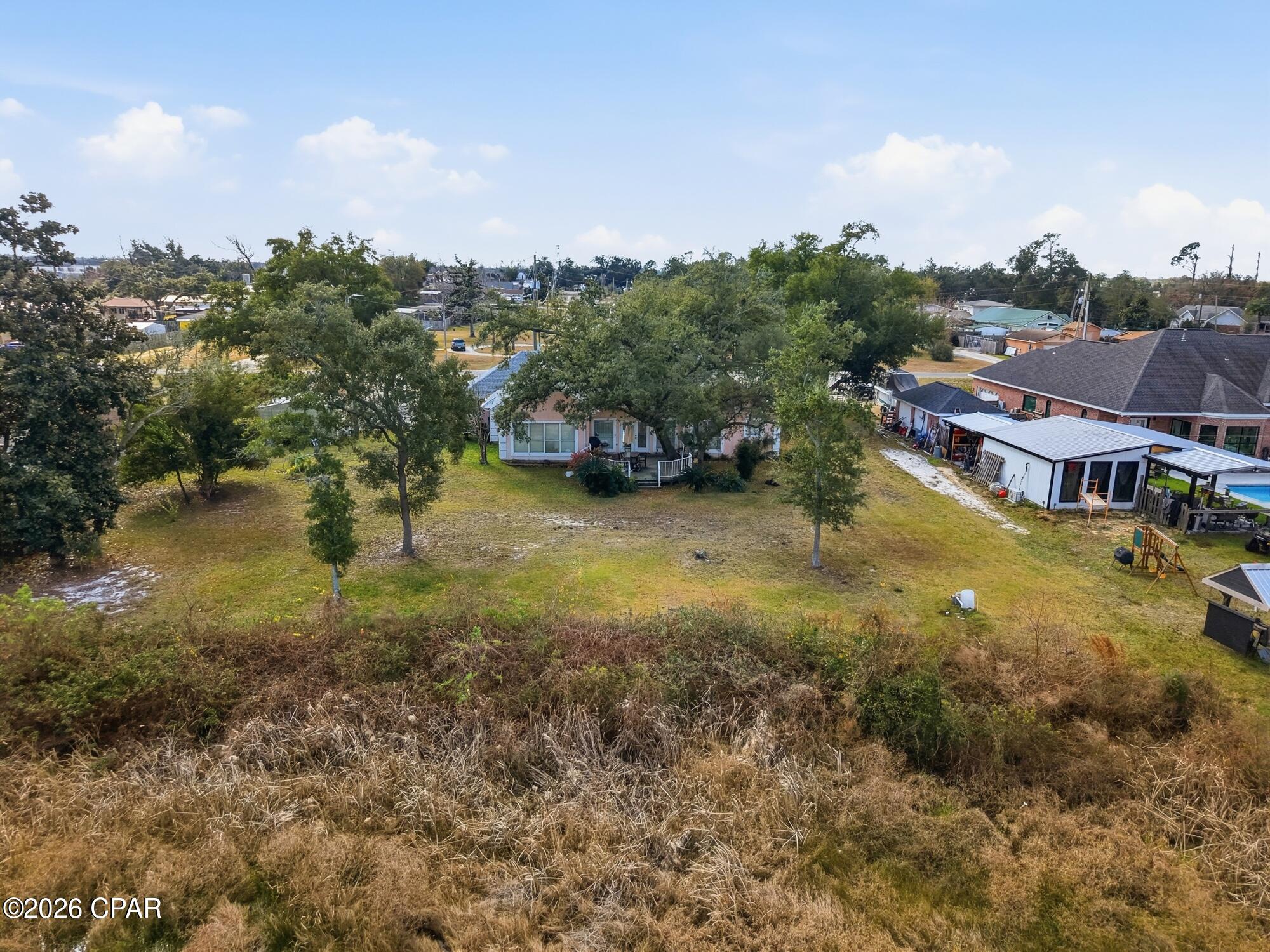 Image 61 For 2400 Bayview Avenue