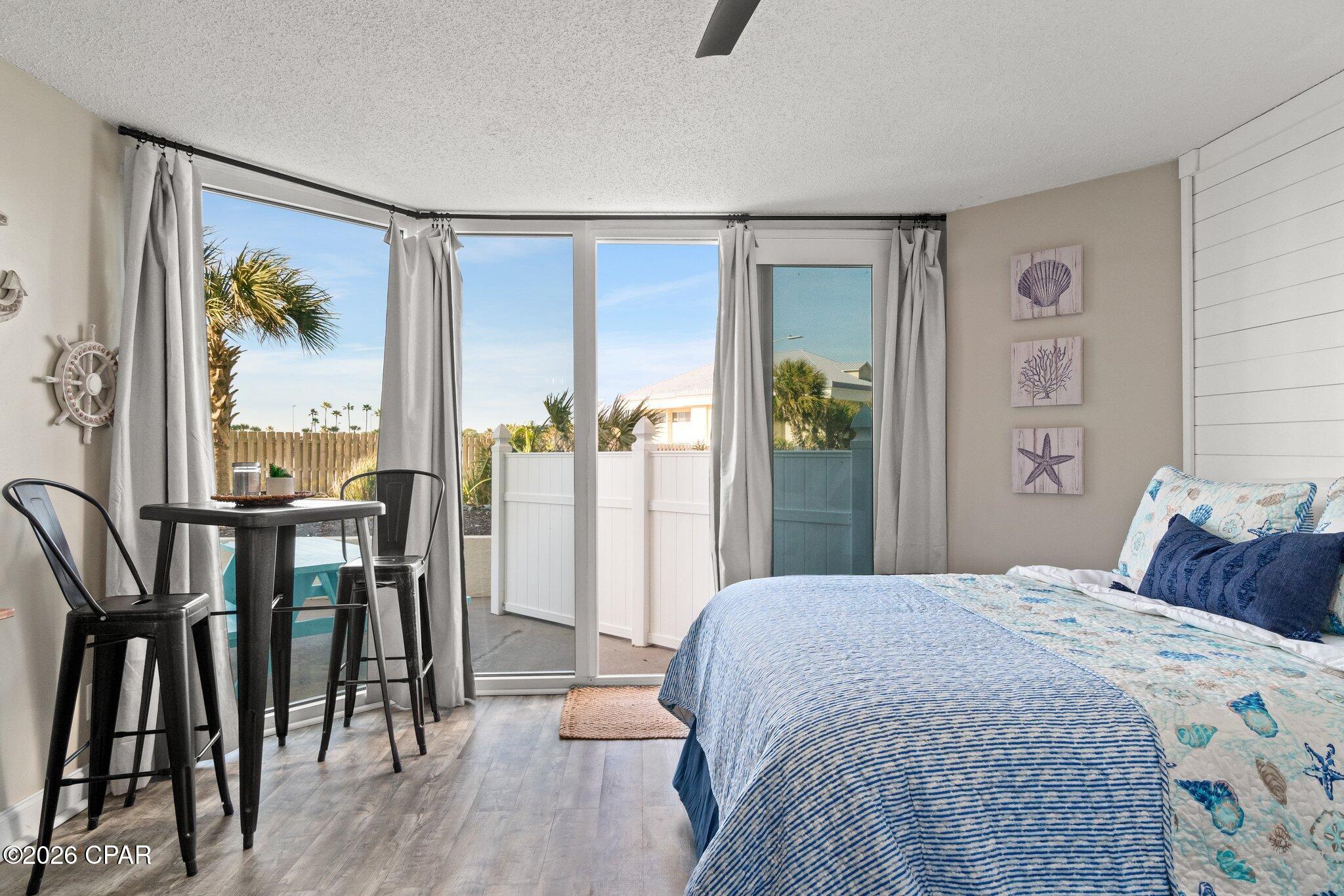 Image 4 For 8817 Thomas Drive A118