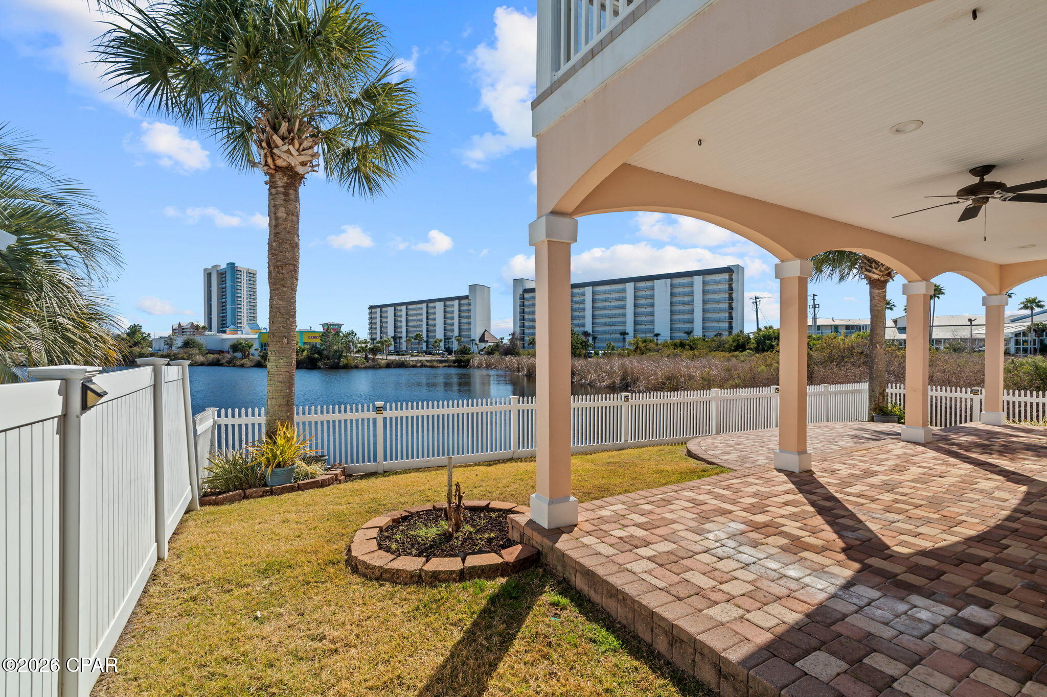 Image 61 For 125 Smugglers Cove Court