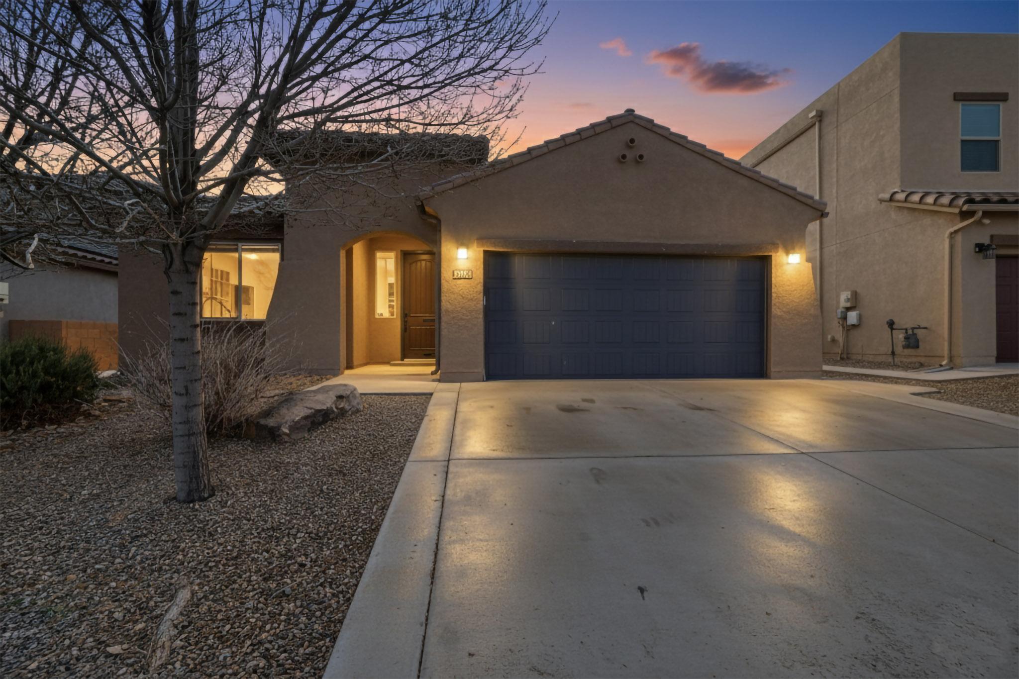 3905 Mountain Trail Loop, Rio Rancho NM 87144