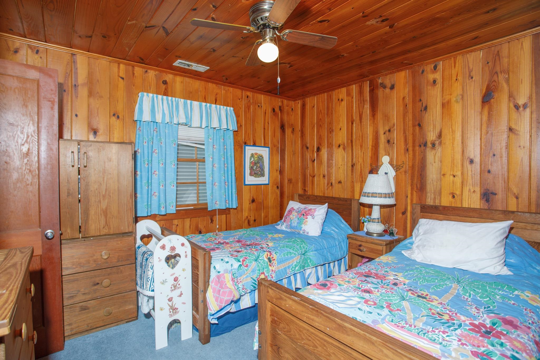 2603033 | Photo 13