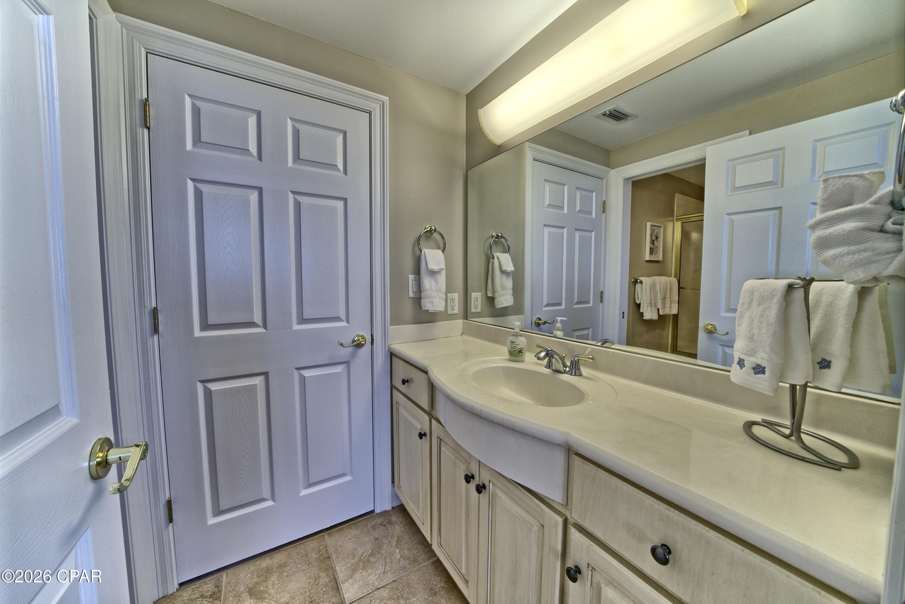 Image 28 For 8715 Surf Drive 1702b