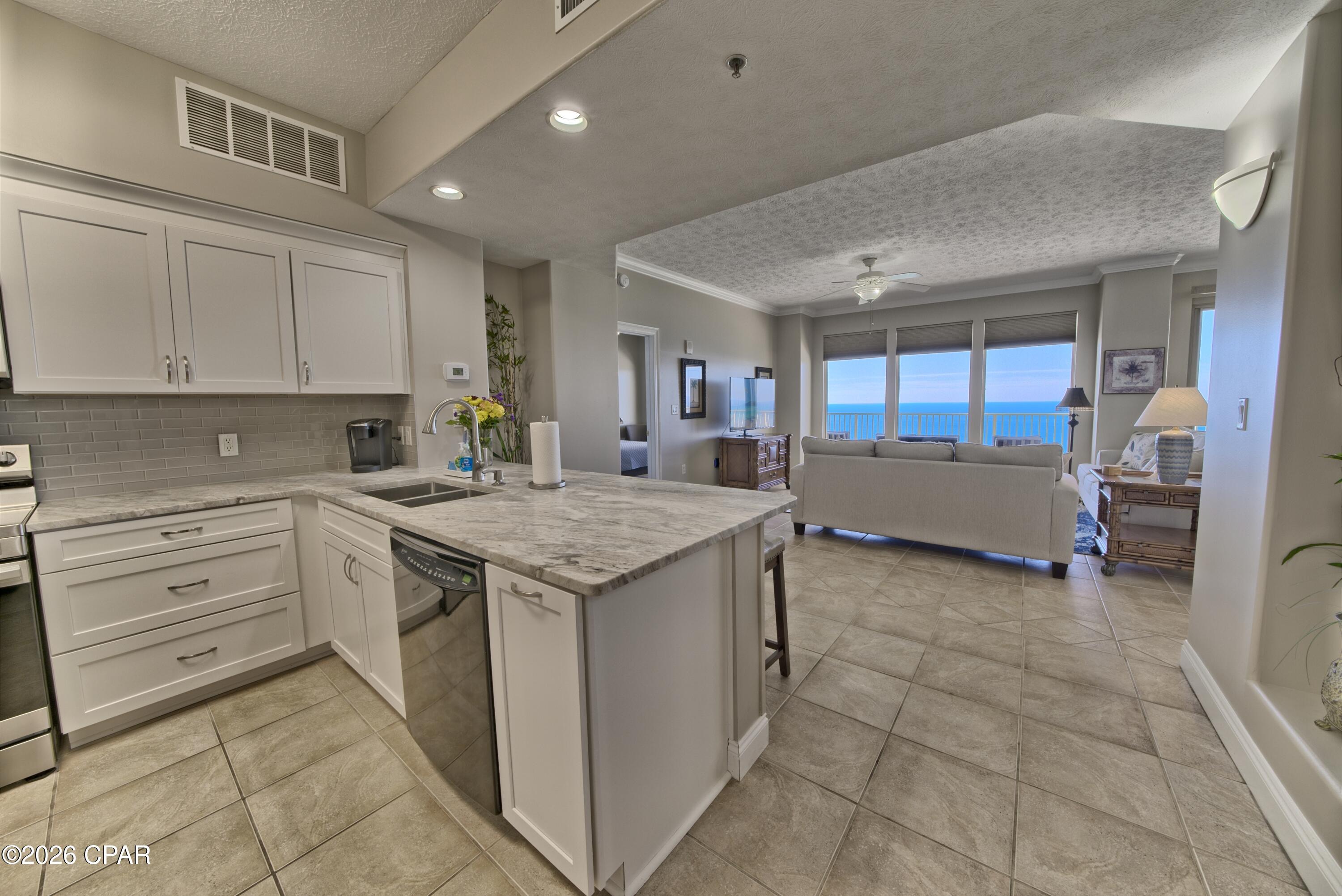 Image 4 For 8715 Surf Drive 1702b